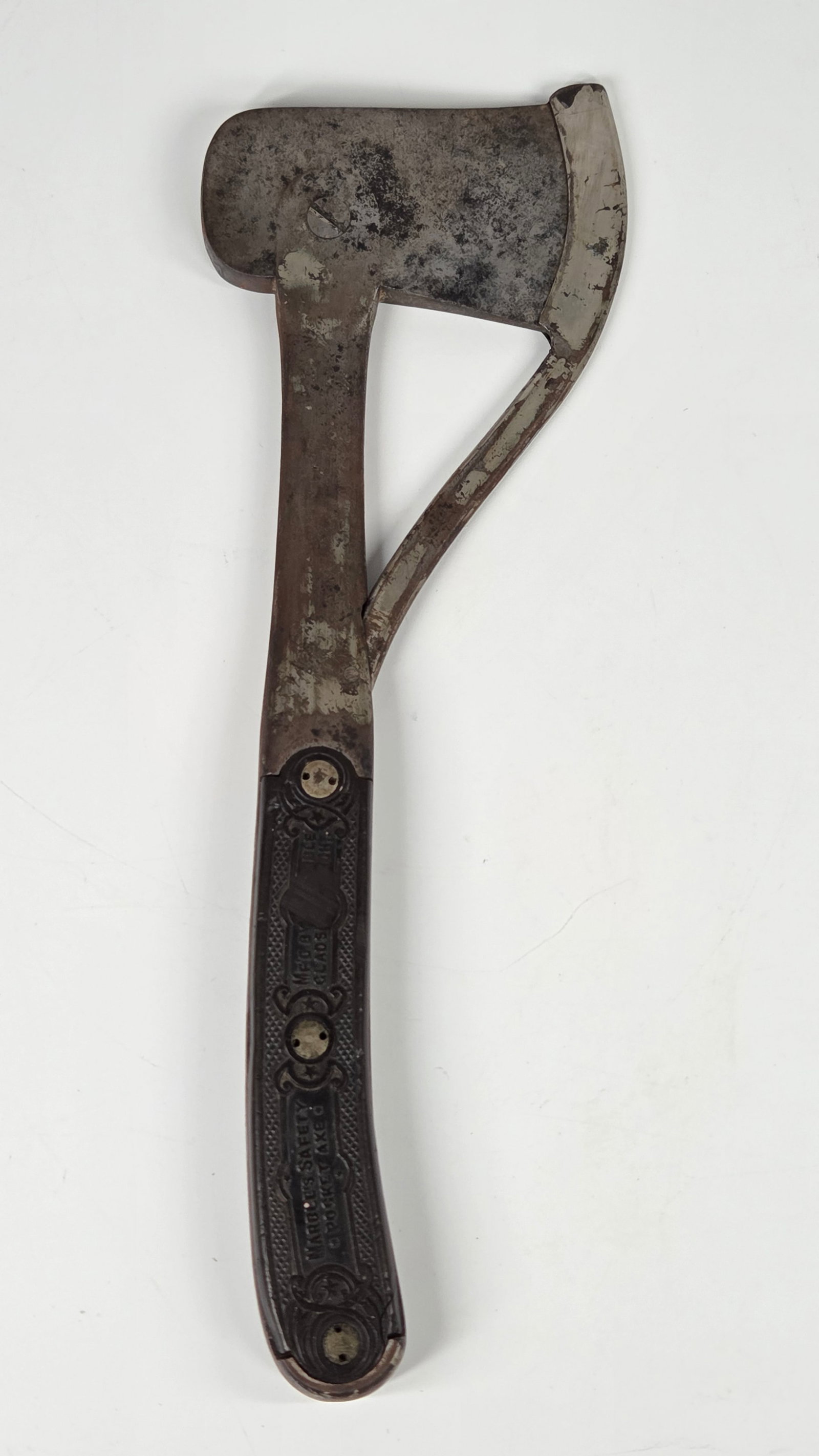 MARBLES SAFETY POCKET AXE HATCHET W/ FOLDING GUARD: REMAINS IN GOOD CONDITION WITH GENERAL PATINA / SURFACE WEAR / FINISH LOSS