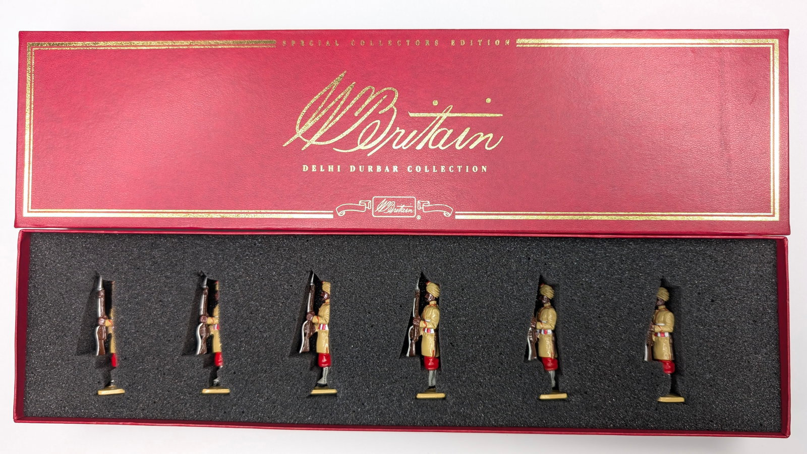BRITAIN 40182 BALUCHISTAN INFANTRY 24TH DUTCHESS OWN: SET REMAINS IN VERY GOOD CONDITION WITH BOX.
