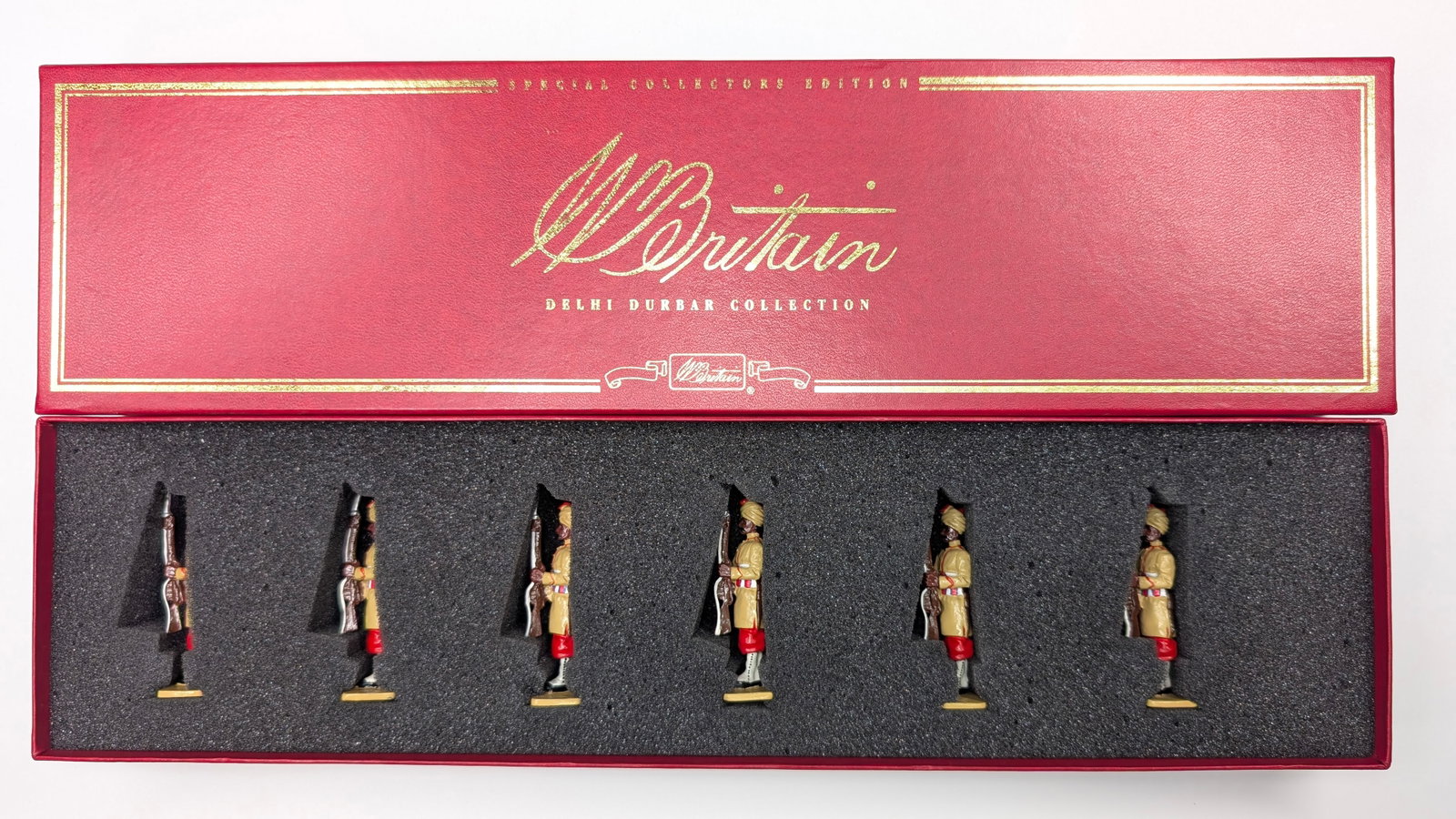 BRITAIN 40182 BALUCHISTAN INFANTRY 24TH DUTCHESS OWN: SET REMAINS IN VERY GOOD CONDITION WITH BOX.