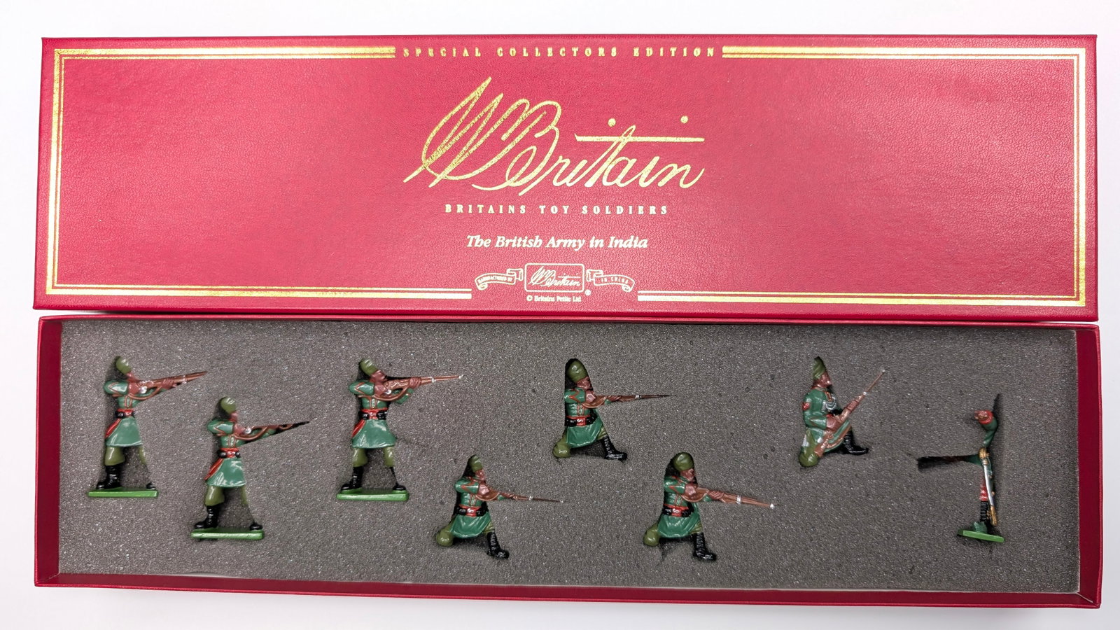 BRITAIN 00134 THE 125TH NAPIER RIFLES: SET REMAINS IN VERY GOOD CONDITION WITH BOX.