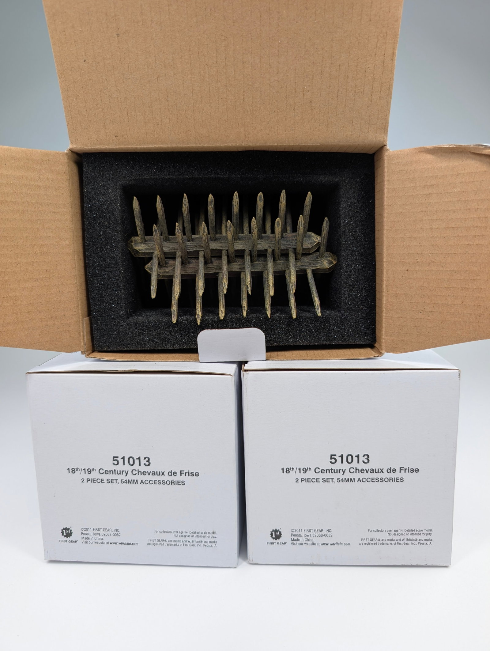 3) BRITAIN 51013 18TH/19TH C. CHEVAUX DE FRISE: ALL SETS REMAIN IN VERY GOOD CONDITION WITH BOX.