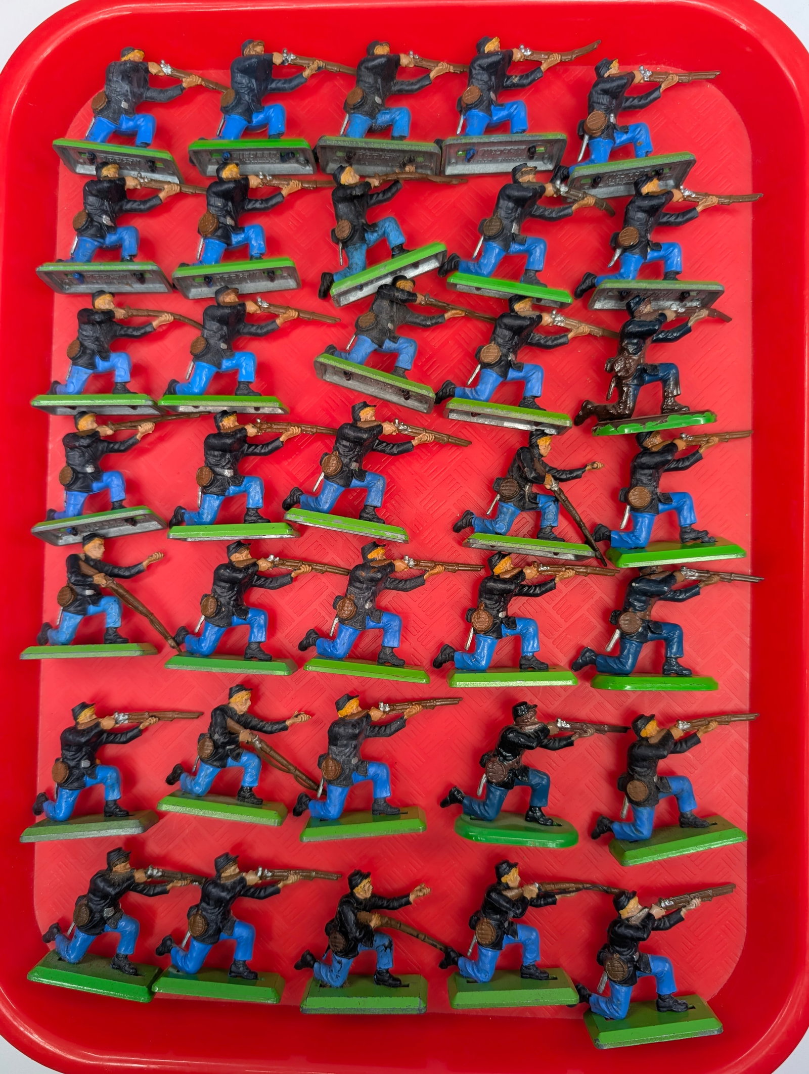 VARIOUS BRITAIN DEETAIL CIVIL WAR SOLDIERS: ALL REMAIN IN VERY GOOD CONDITION, SHOWING SOME TYPICAL WEAR.