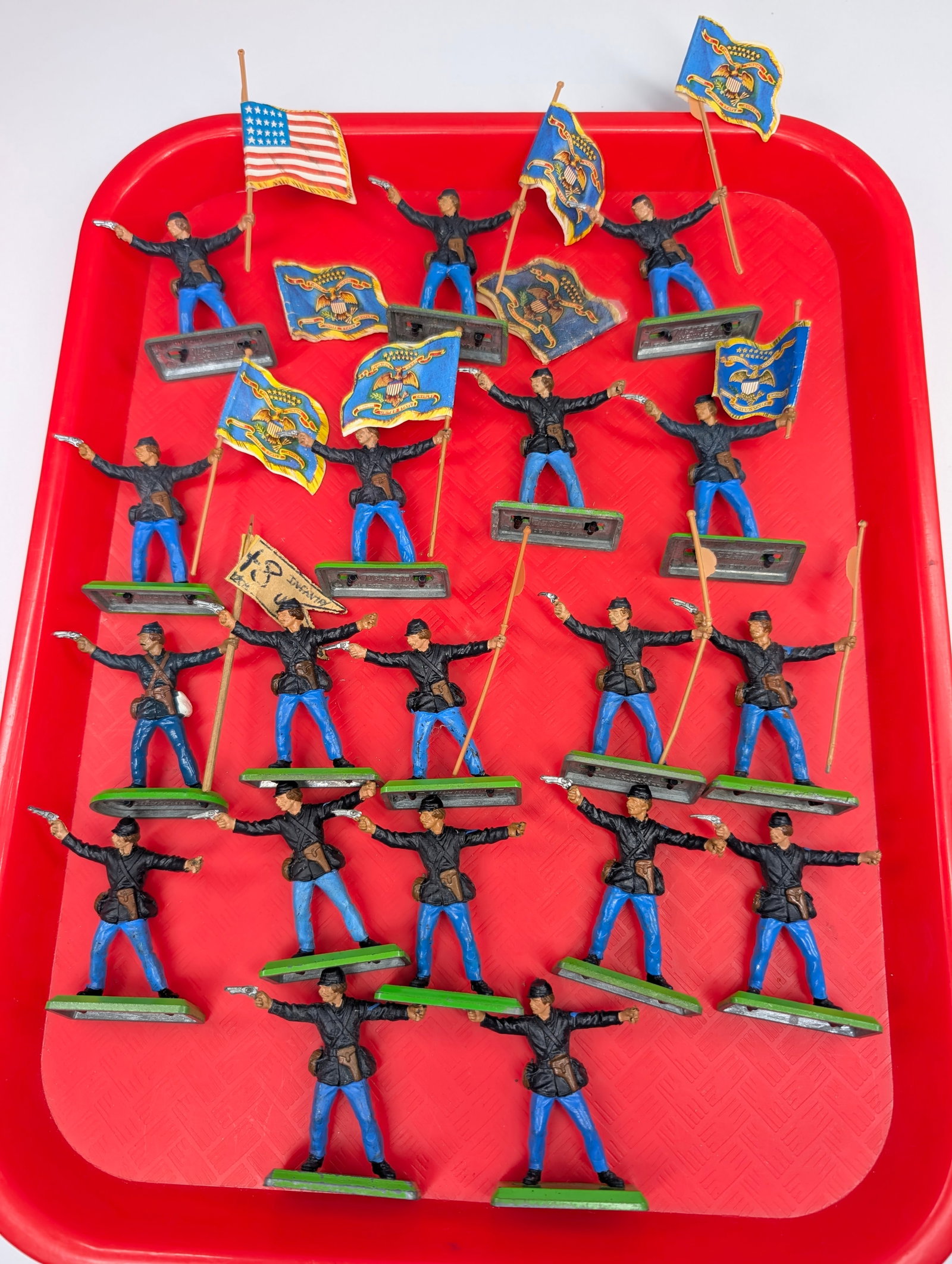 VARIOUS BRITAIN DEETAIL CIVIL WAR SOLDIERS: ALL REMAIN IN VERY GOOD CONDITION, SHOWING SOME TYPICAL WEAR.