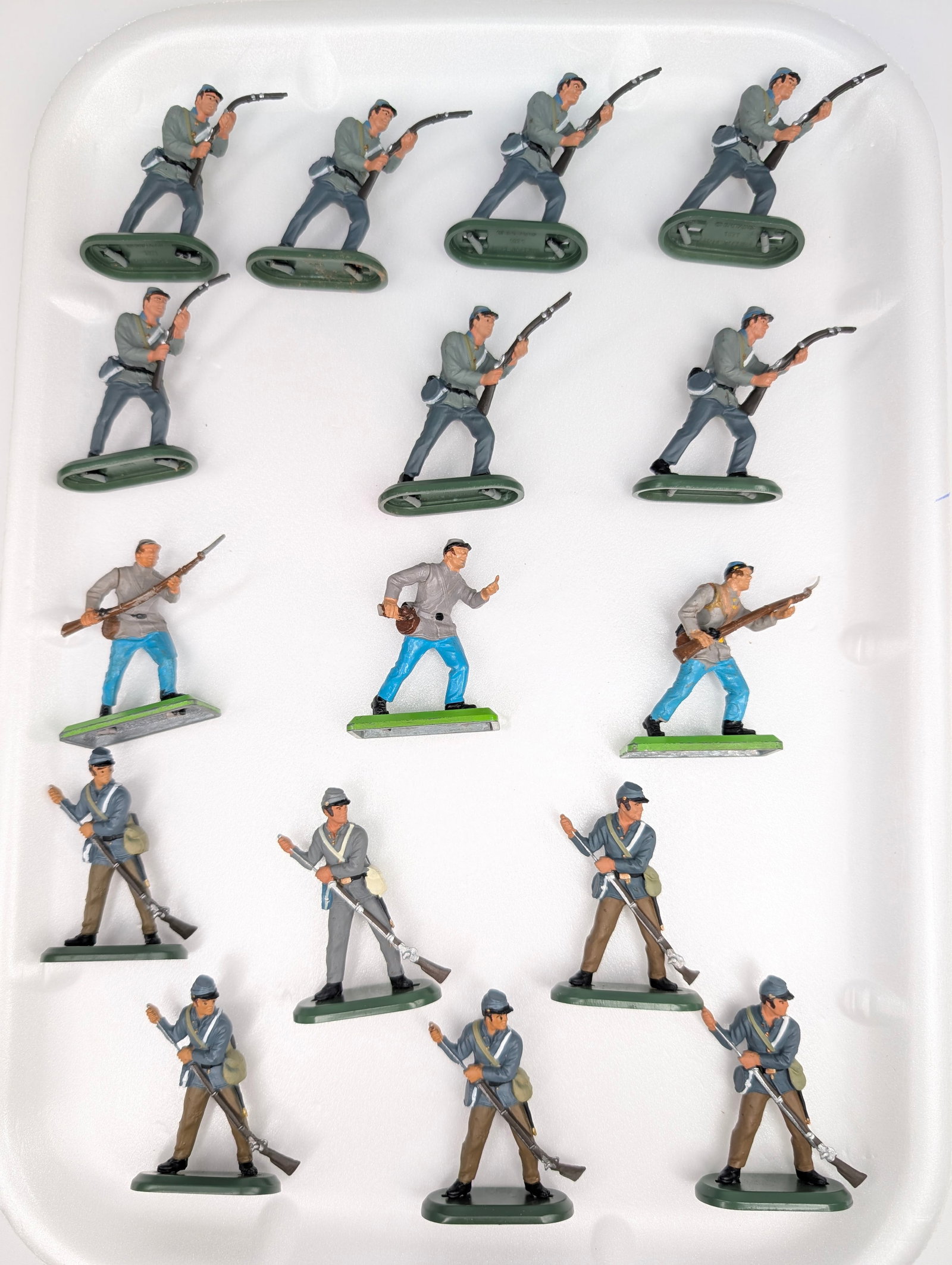 VARIOUS BRITAIN DEETAIL CIVIL WAR SOLDIERS: ALL REMAIN IN VERY GOOD CONDITION, SHOWING SOME TYPICAL WEAR.
