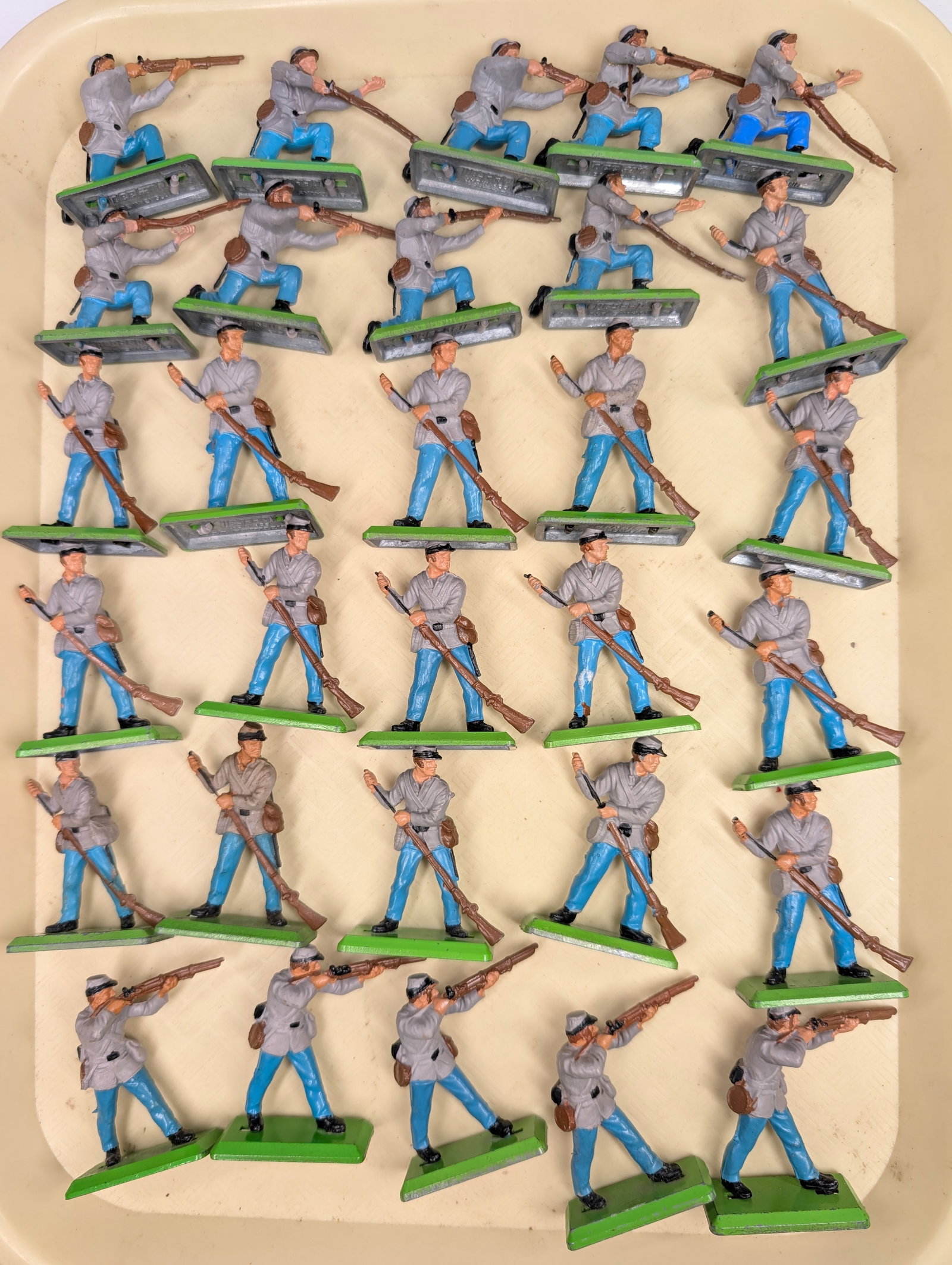 VARIOUS BRITAIN DEETAIL CIVIL WAR SOLDIERS: ALL REMAIN IN VERY GOOD CONDITION, SHOWING SOME TYPICAL WEAR.