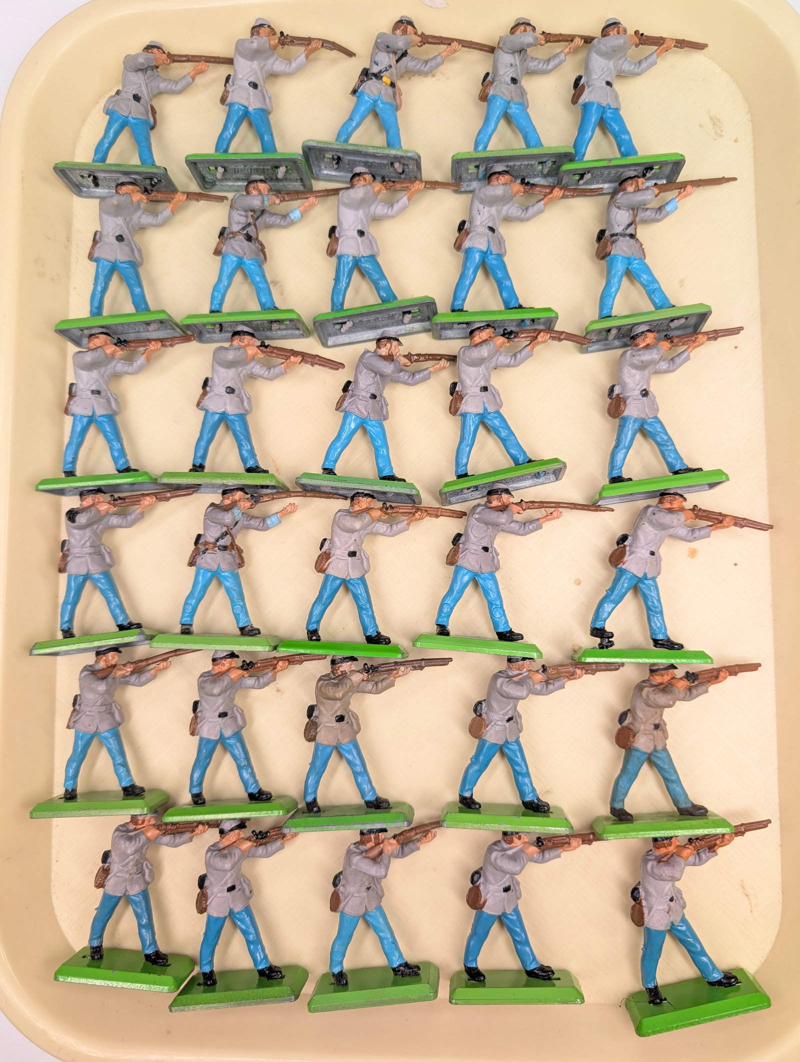 VARIOUS BRITAIN DEETAIL CIVIL WAR SOLDIERS: ALL REMAIN IN VERY GOOD CONDITION, SHOWING SOME TYPICAL WEAR.