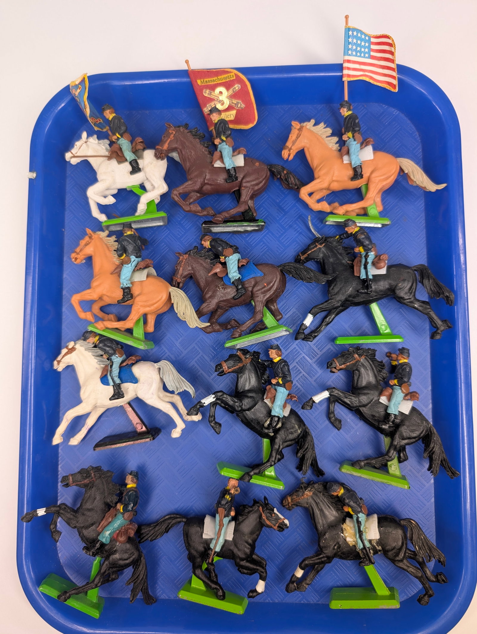 VARIOUS BRITAIN DEETAIL MOUNTED CIVIL WAR SOLDIERS: ALL REMAIN IN VERY GOOD CONDITION, SHOWING SOME TYPICAL WEAR.