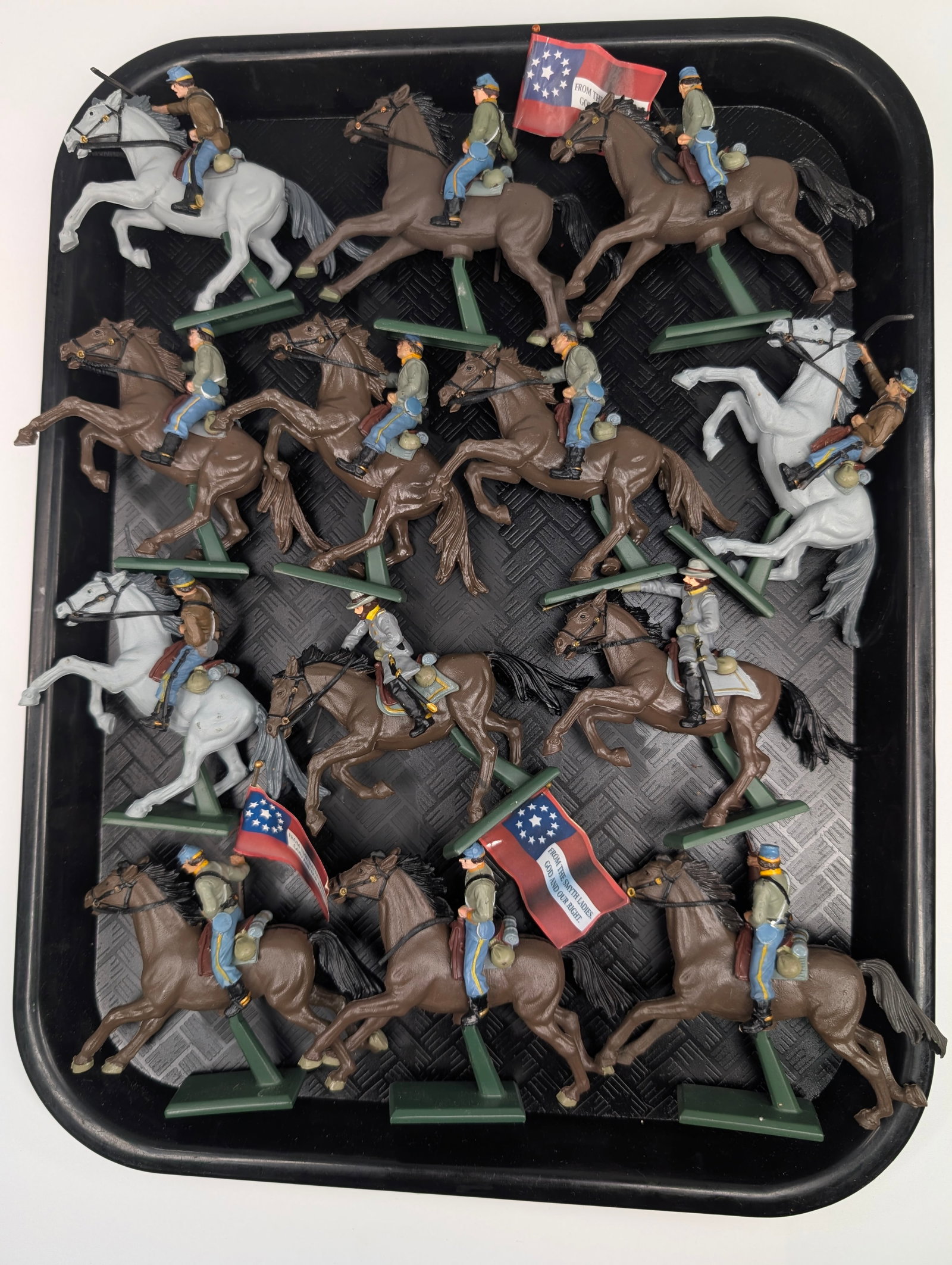 VARIOUS MOUNTED SOLDIERS