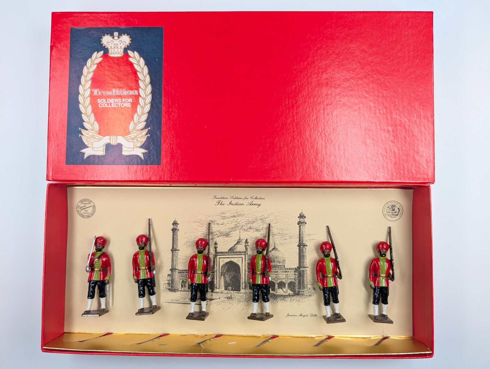 TRADITION NO. 8 - 15TH BENGAL INFANTRY: REMAINS IN VERY GOOD CONDITION WITH BOX.
