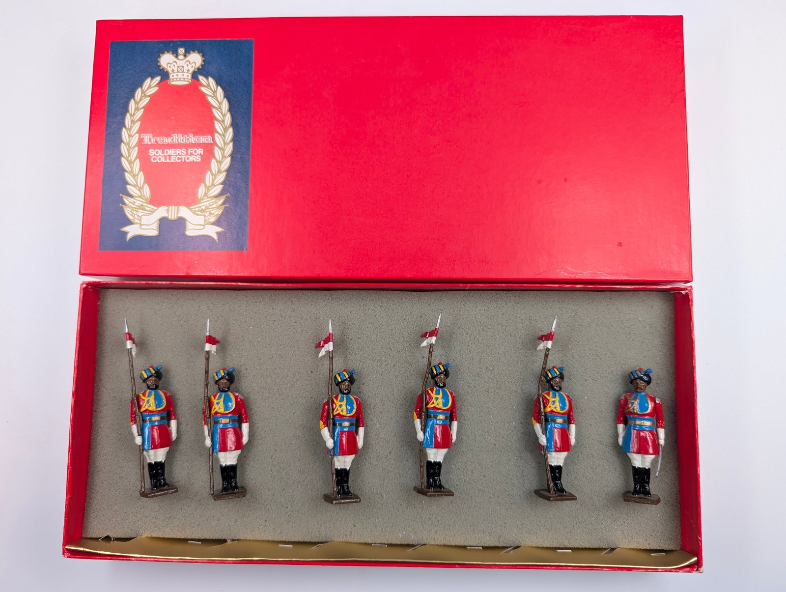 TRADITION NO. 43 GOVERNOR'S BODYGUARD BENGAL: REMAINS IN VERY GOOD CONDITION WITH BOX.