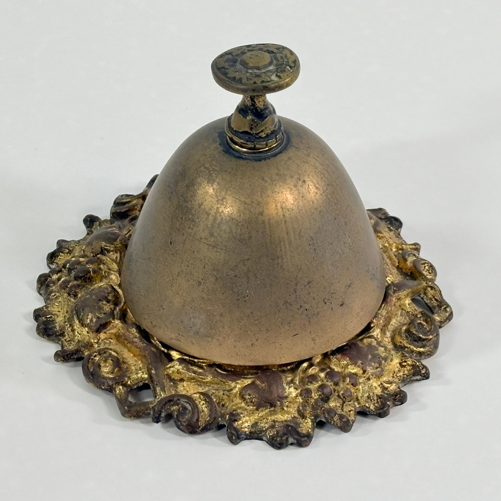 ANTIQUE VICTORIAN ERA BRASS HOTEL BELL (1 of 3)