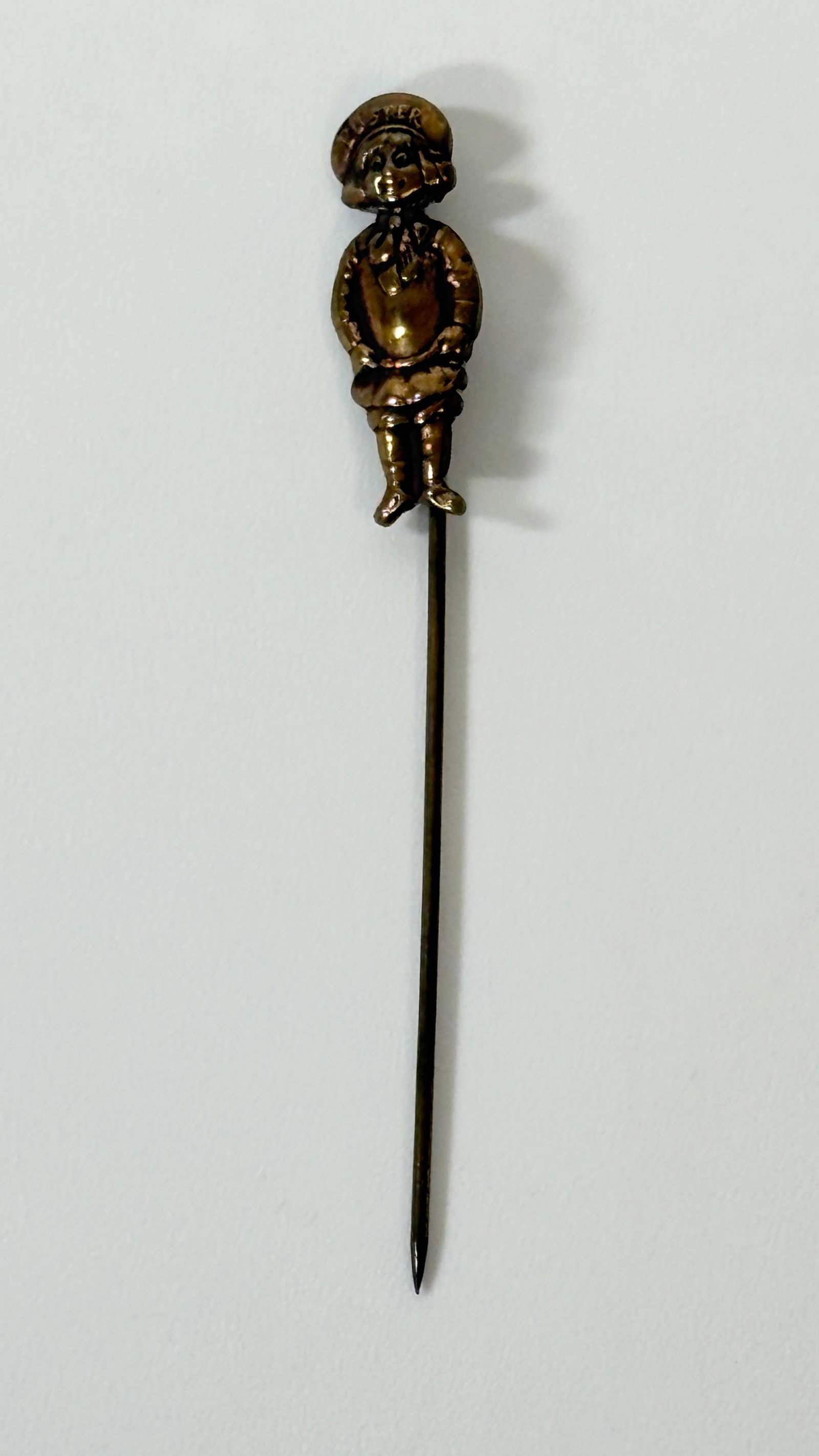 ANTIQUE BUSTER BROWN FIGURAL HAT / STICK PIN (1 of 4)