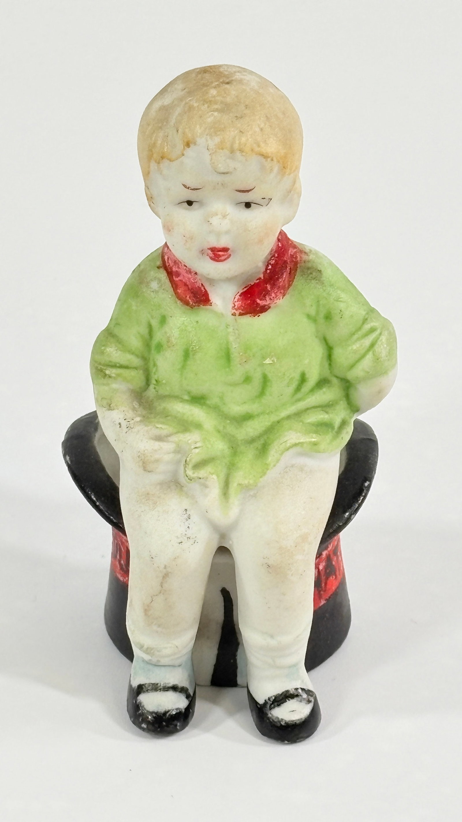 JAPAN BISQUE BOY ON TOP HAT "IN YOUR HAT" (1 of 4)