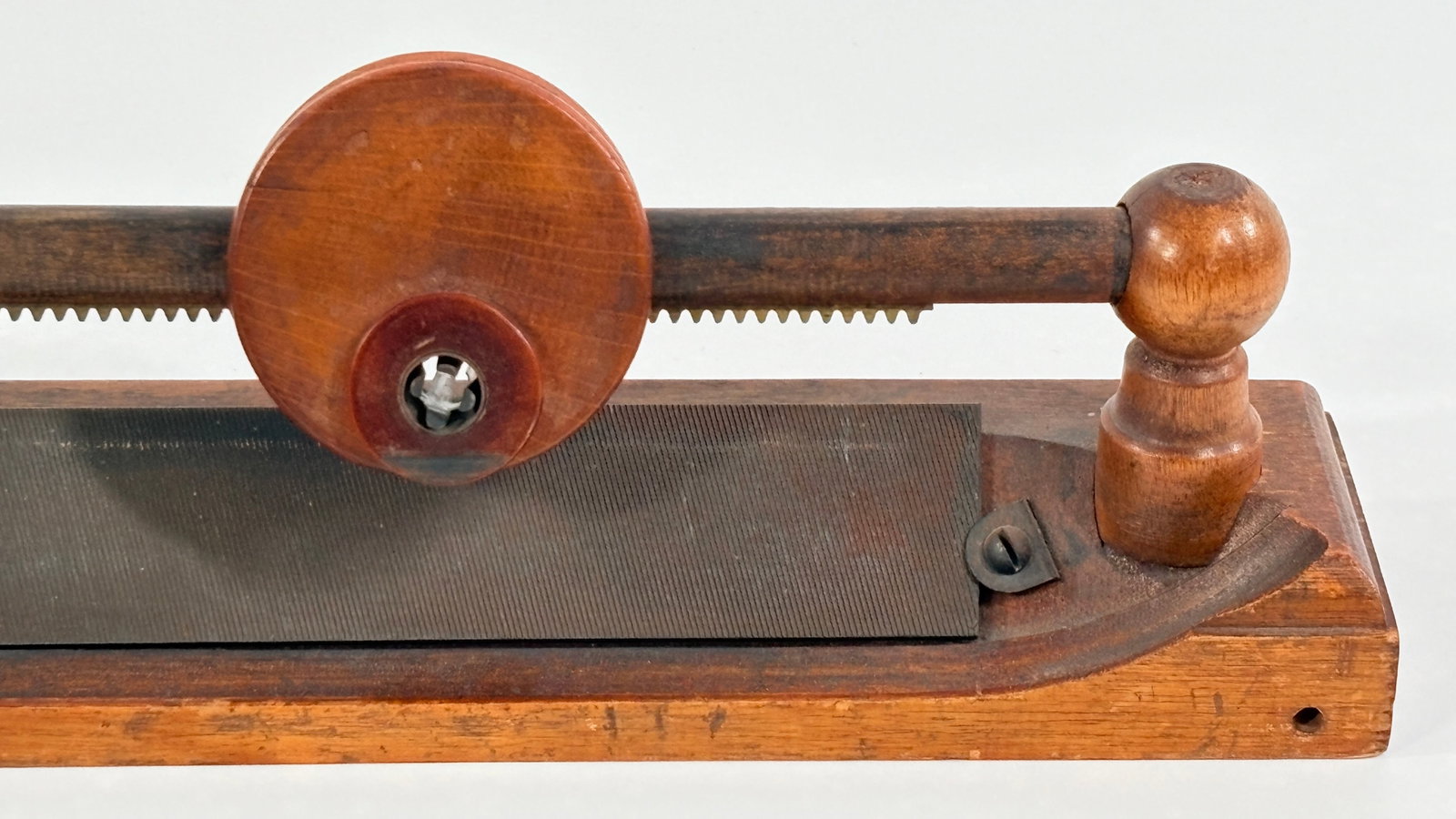ANTIQUE WOOD HAND PUSH PENCIL POINTER SHARPENER - 3