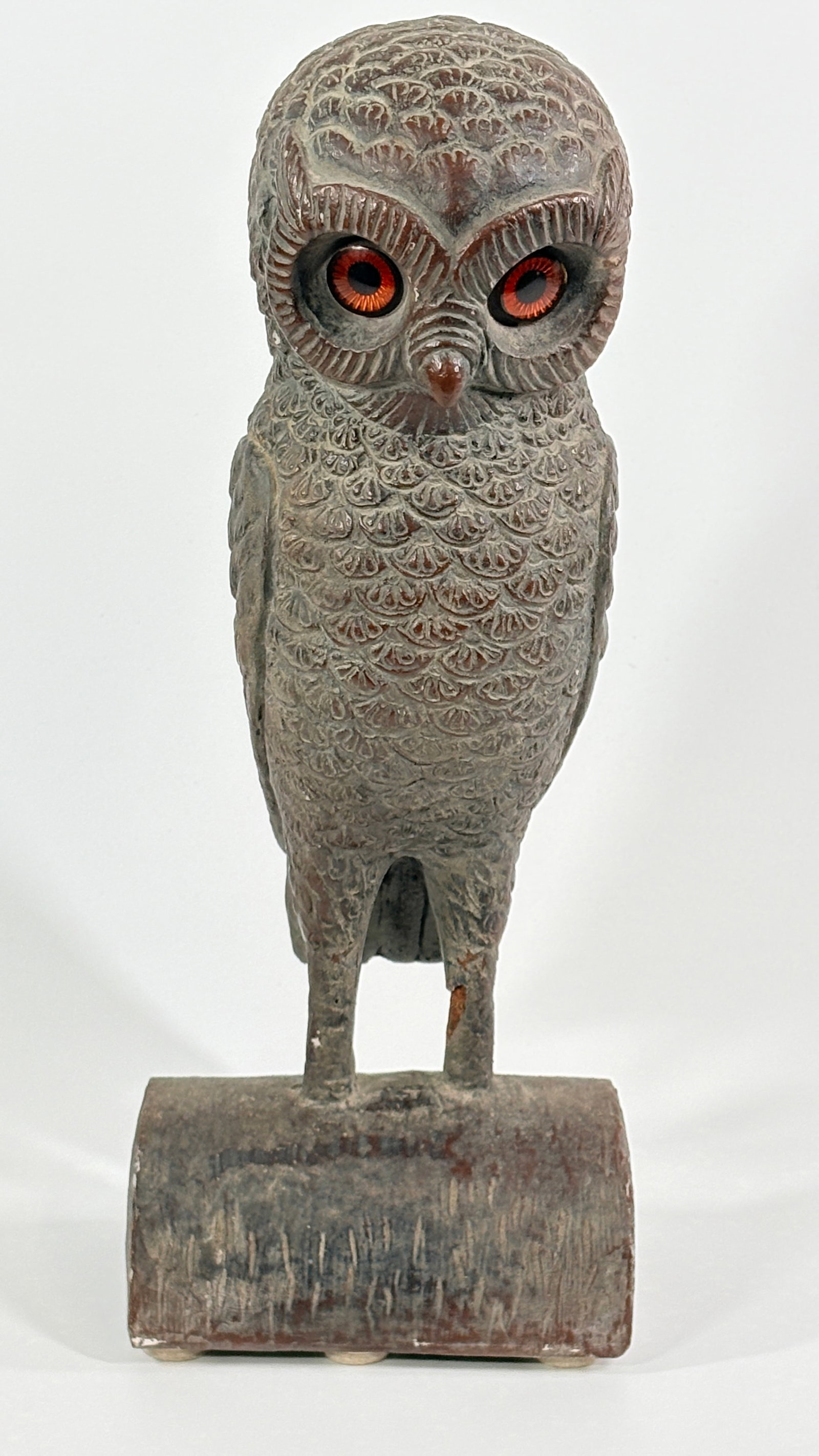 PLASTER OVER IRON BARN OWL (1 of 9)