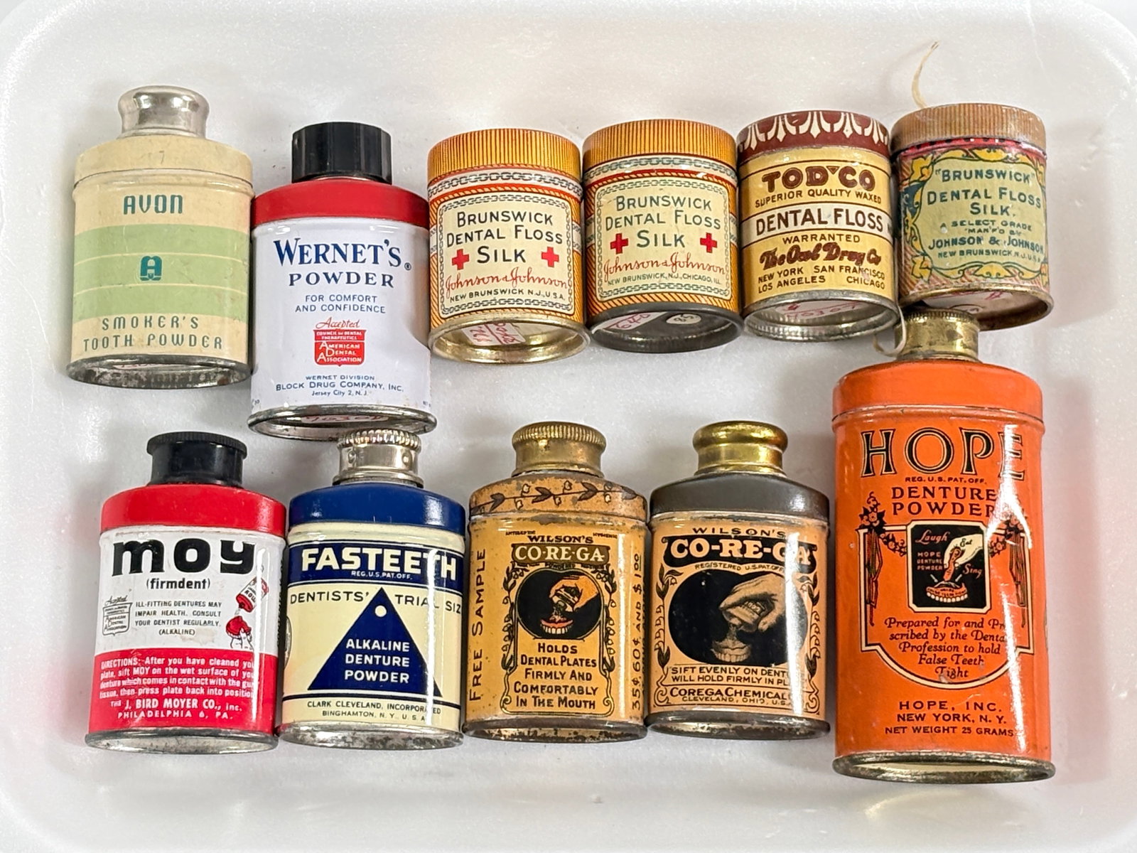 VARIOUS ADVERTISING DENTAL PRODUCT TINS (1 of 5)