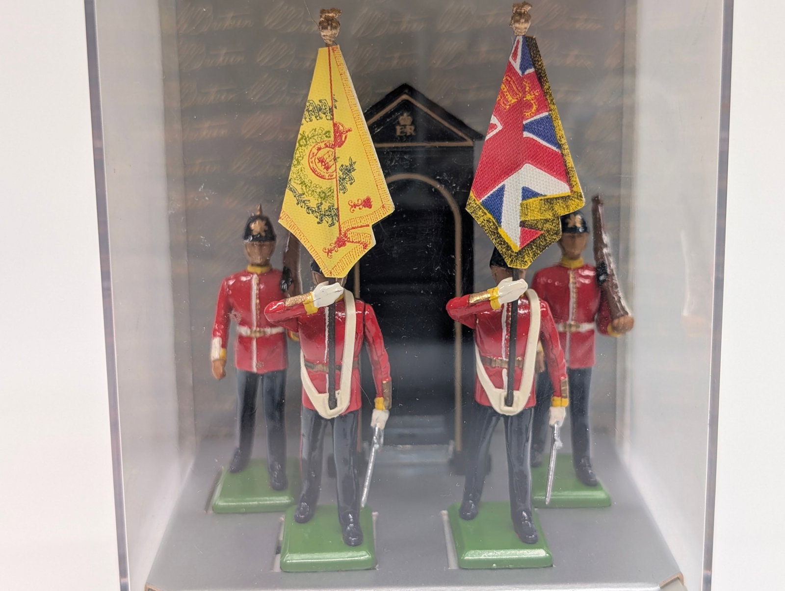 BRITAIN MIDDLESEX REGIMENT SET: SET REMAINS NEW IN BOX.