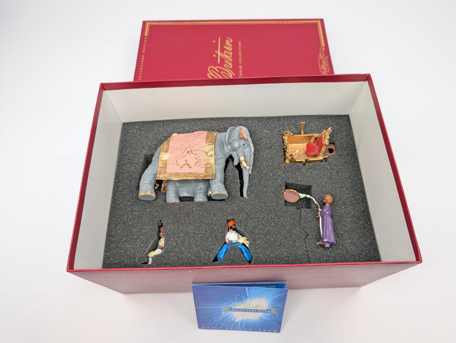 BRITAIN 40184 MAHARAJAH OF BIKANER STATE ELEPHANT: SET REMAINS NEW IN BOX.