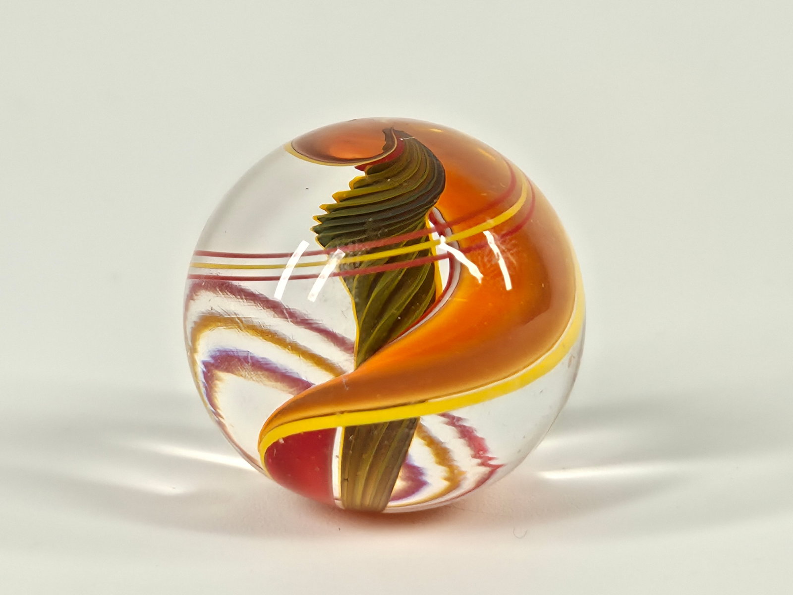 NICE CONTEMPORARY SWIRL SHOOTER MARBLE: REMAINS IN VERY GOOD CONDITION.