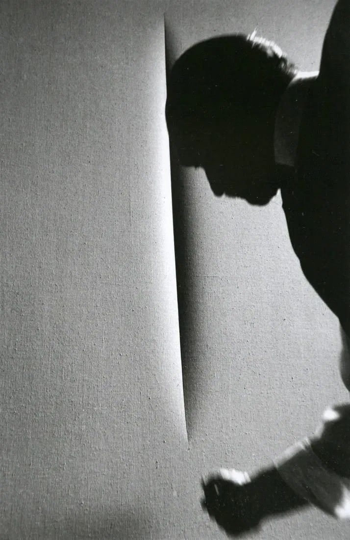 Ugo Mulas - Lucio Fontana, 1964: Ugo Mulas - Lucio Fontana, 1964. Photolitho. Measures: 5 3/4 x 8 1/2 inches.