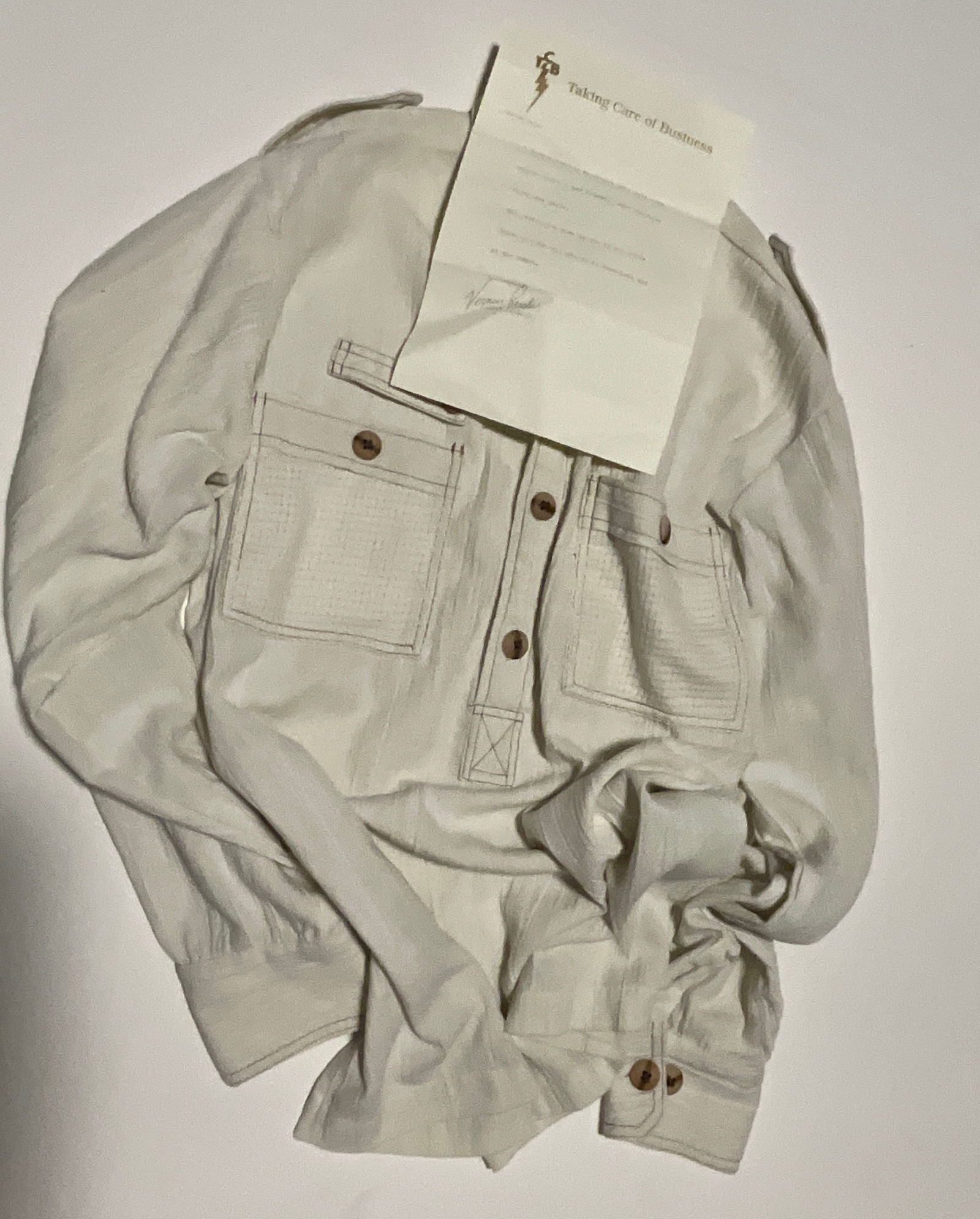 ELVIS PRESLEY OWNED AND WORN LEW MAGRAM SHIRT (1 of 4)