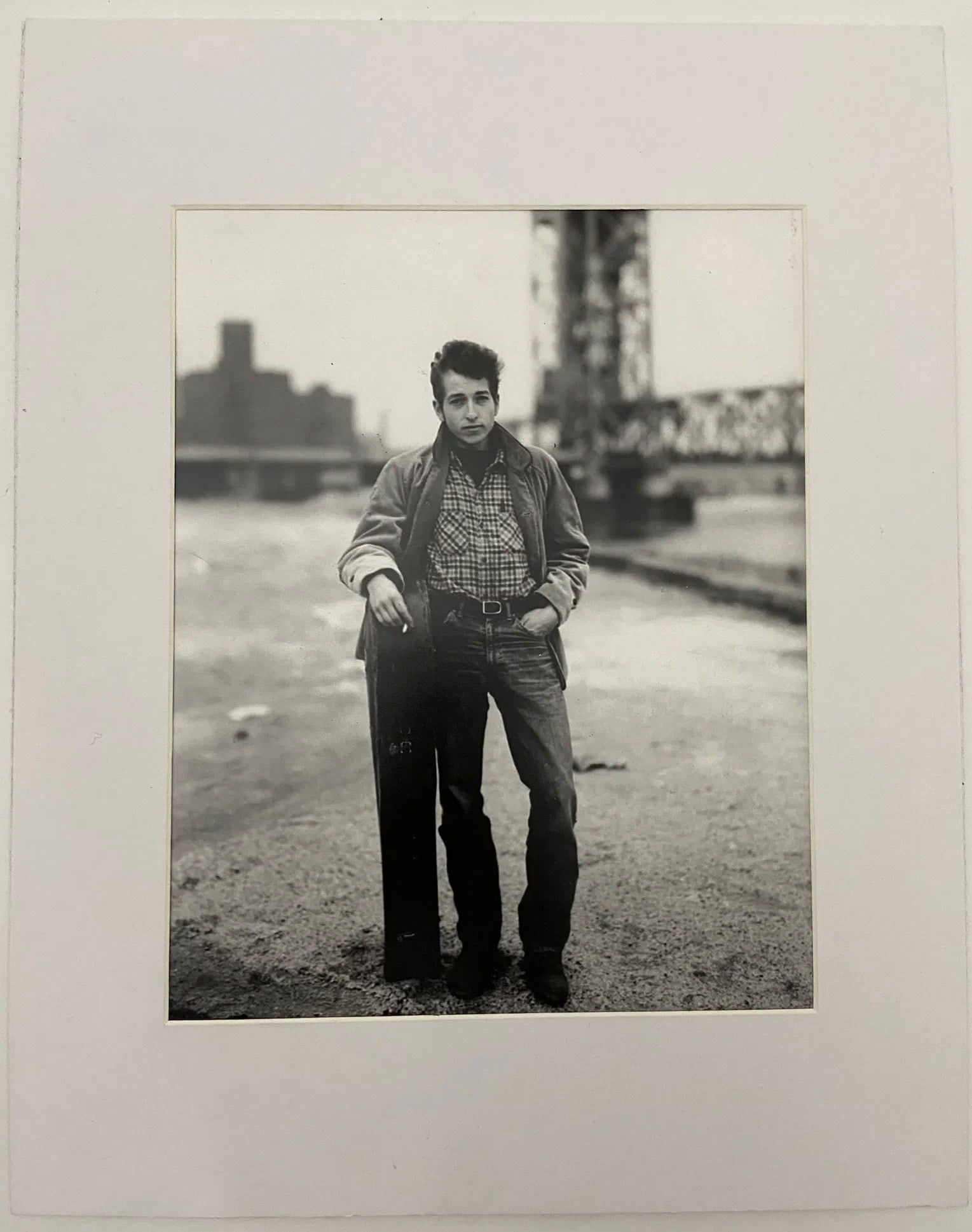 Richard Avedon Bob Dylan Black and White photo litho: Richard Avedon Bob Dylan , Black and White Photo litho,Measures 7.5 x 9 inches