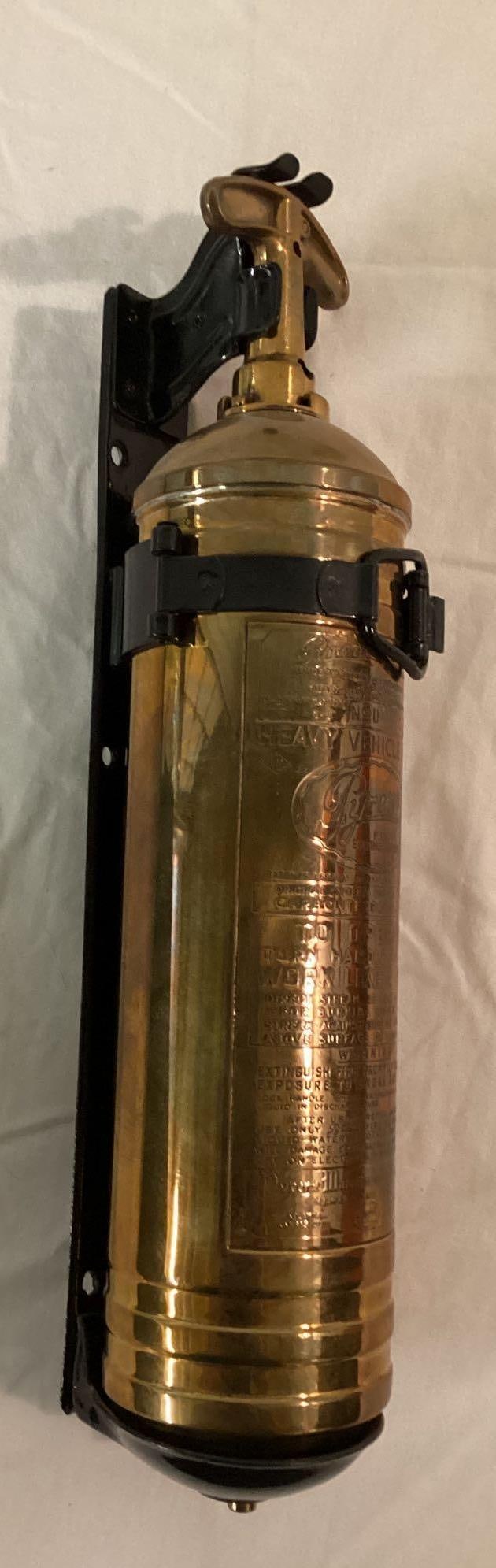 Early Antique Auto Fire Extinguisher w/ bracket (1 of 2)