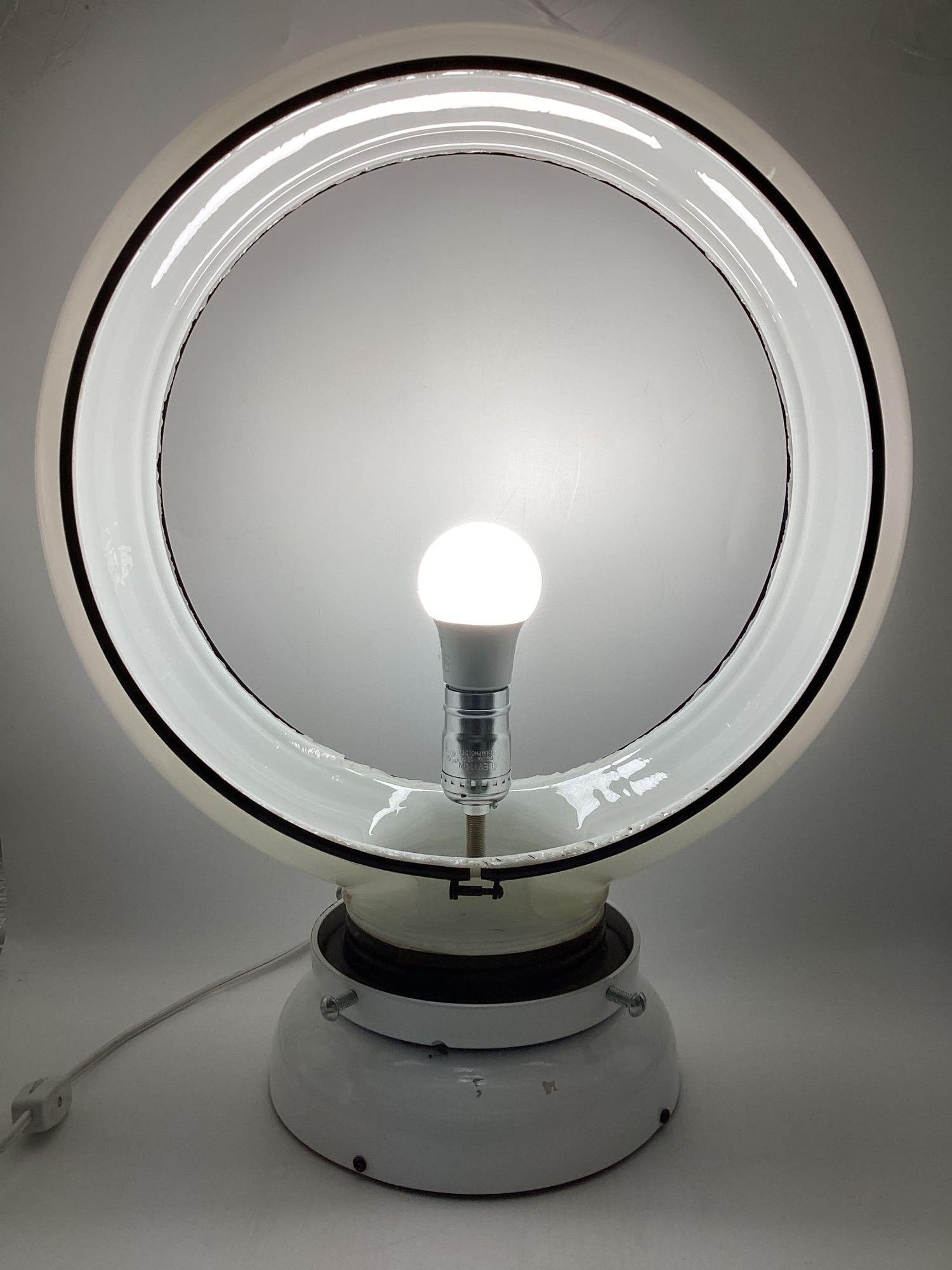 13.5" Gill Gasoline Pump Globe Body (1 of 10)