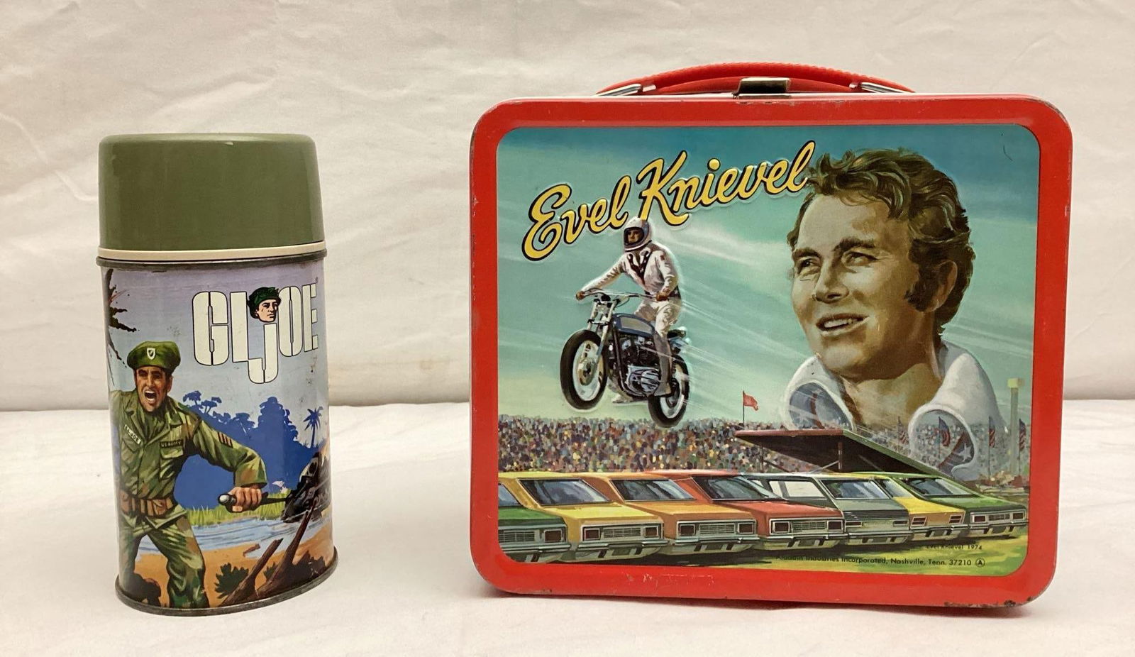 Evil Knievel Lunch Pail & GI Joe Thermos (1 of 8)
