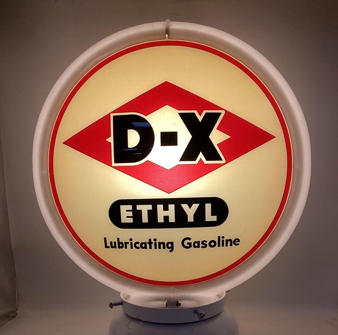 D-X Ethyl Lubricating Ethyl Gasoline Pump Globe (1 of 4)