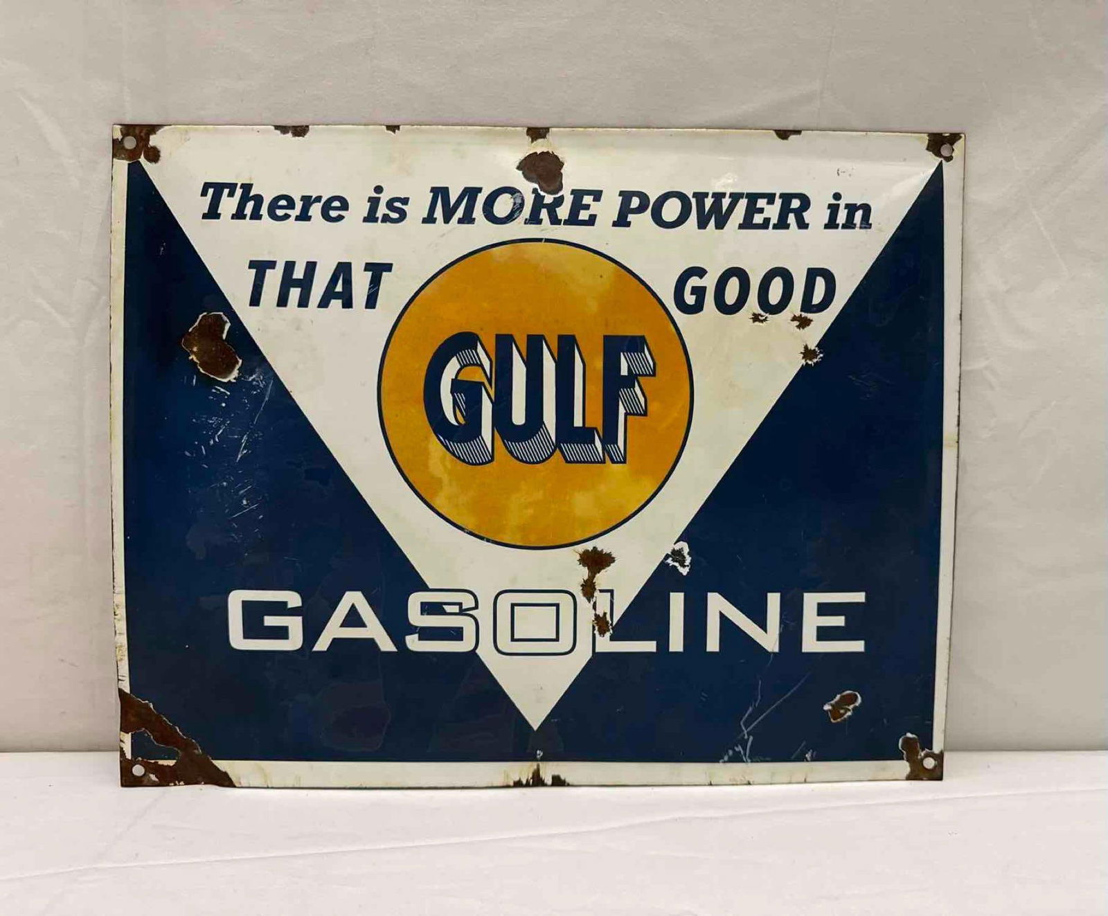 Gulf Porcelain Sign (1 of 2)