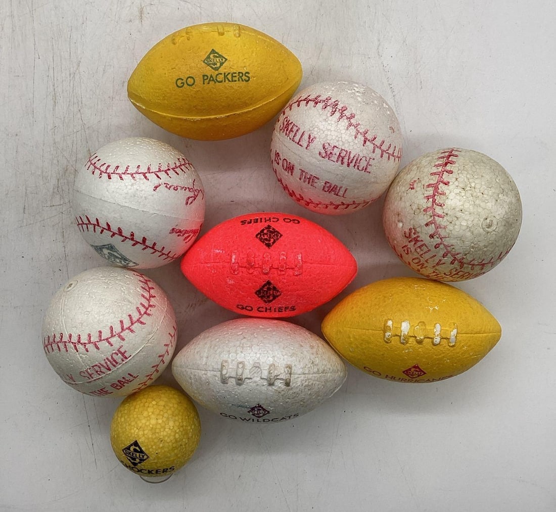 Nine Skelly Toy Balls: Nine Skelly Toy Balls