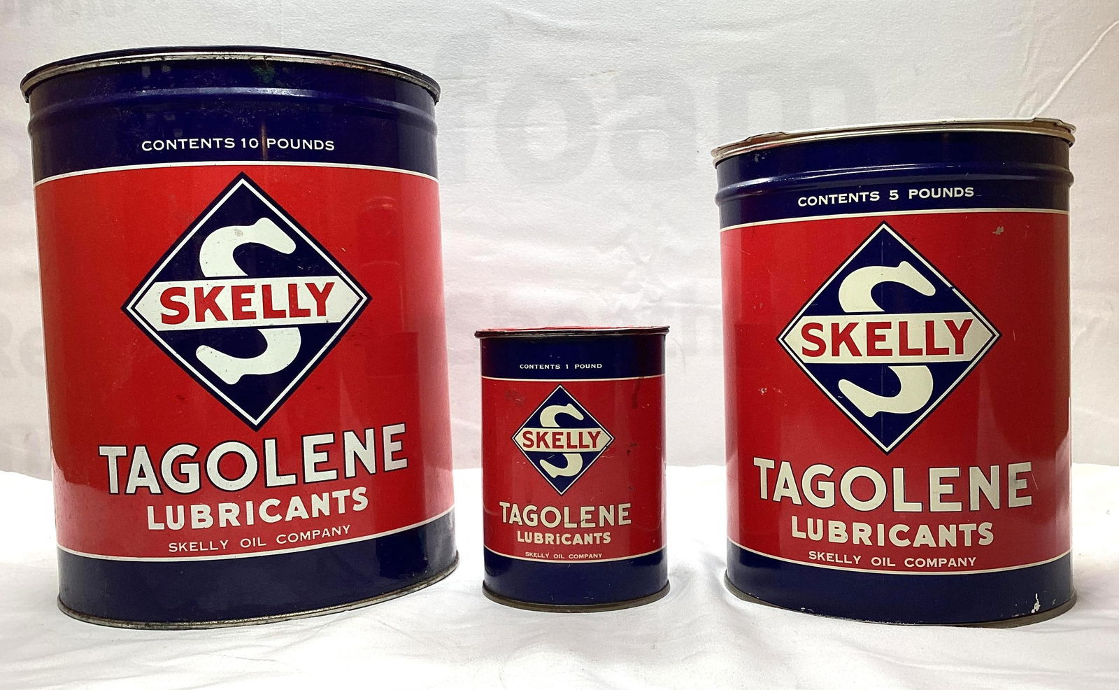 Skelly Tagolene One, Five and Ten Pound Grease Cans (1 of 5)