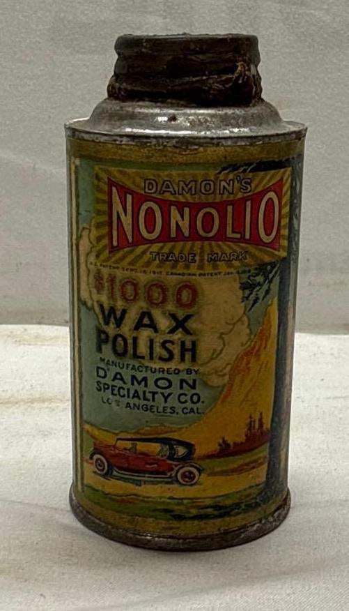 Nonolio Wax Polish Tin w/ Touring Car (1 of 6)
