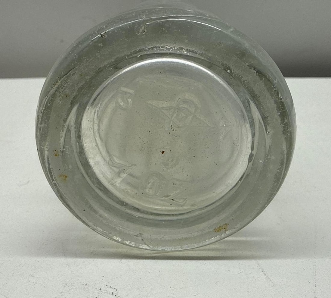 1920's Holt Beverges Art Deco Soda Bottle Waco, Texas - 5