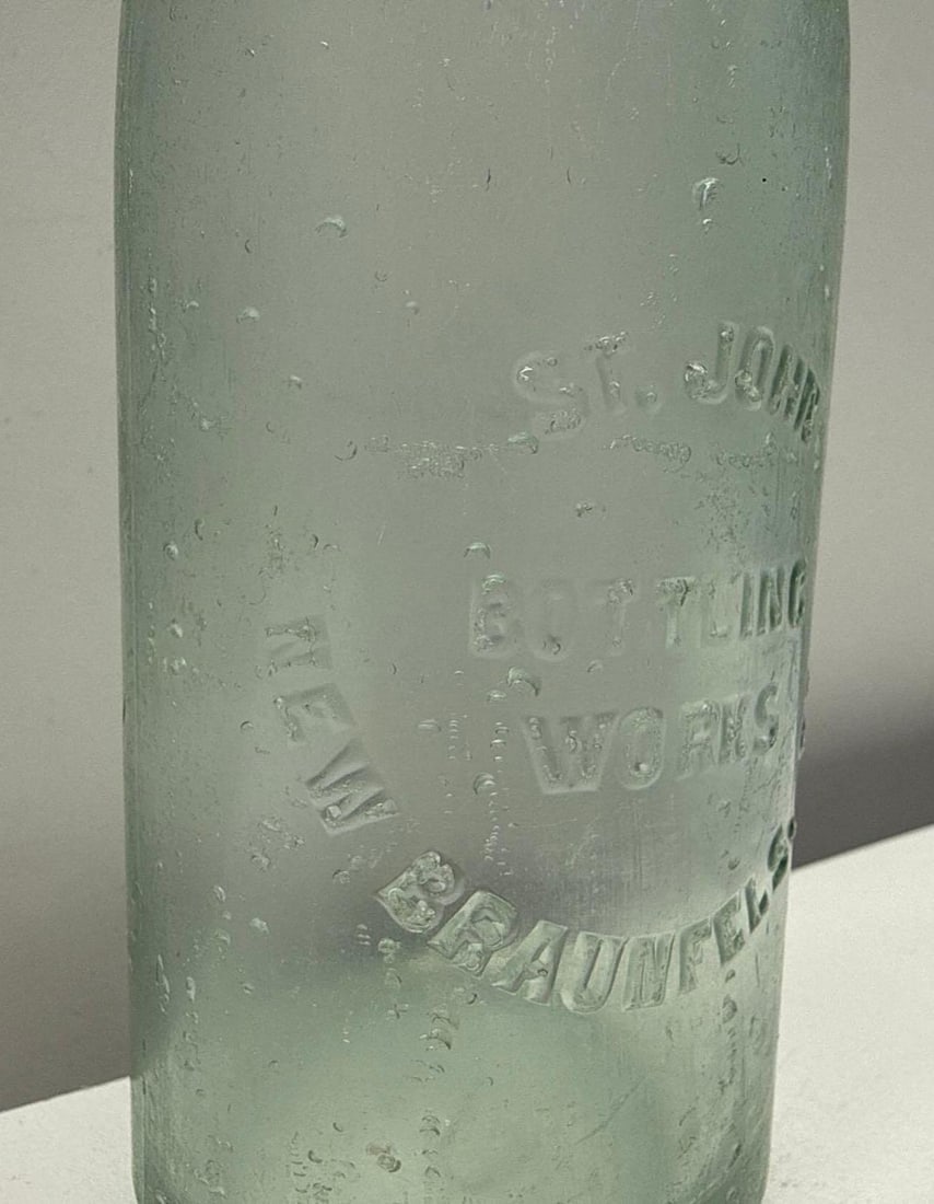 1920's St. John Bottling Works Soda Bottle New Braunfels, Texas - 3