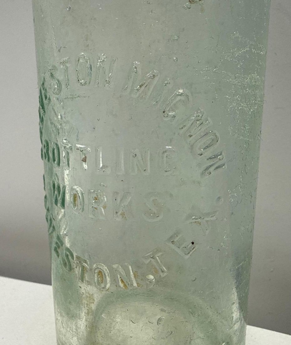 1920's Galveston Bottling Works Soda Bottle Galveston, Texas - 3