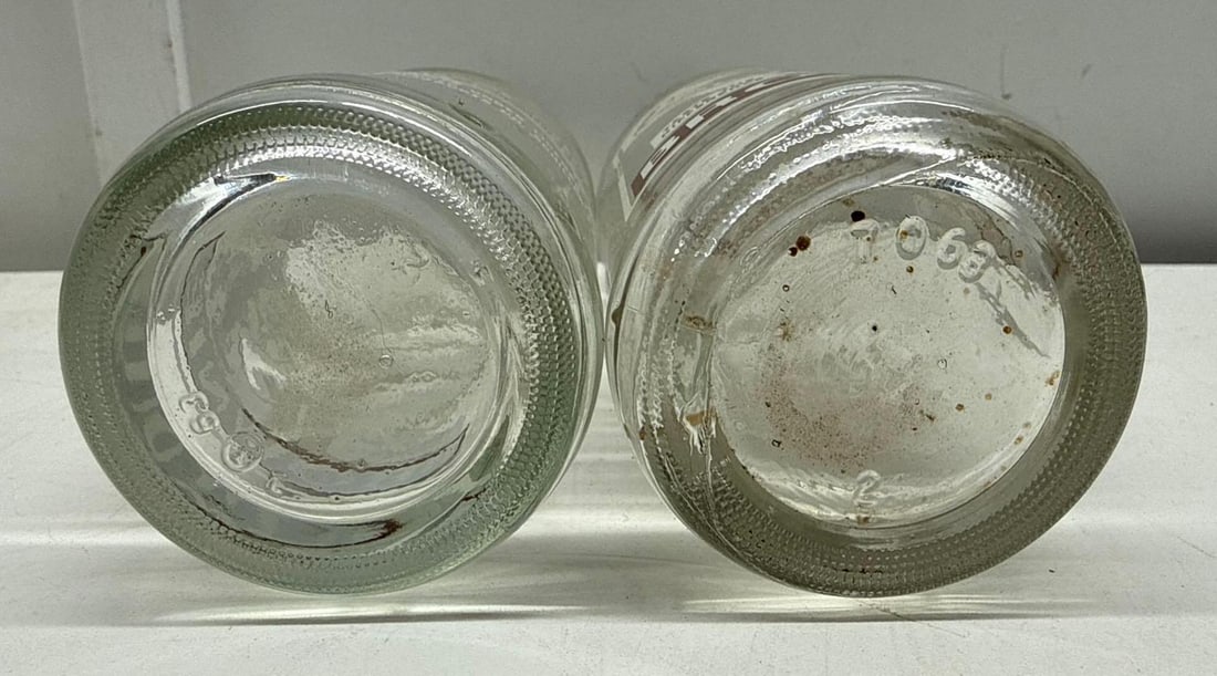 Two "King Size" Brownie Soda Bottles Schiller Park, Illinois - 5
