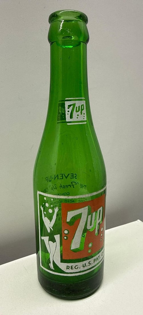 7up Art Deco Soda Bottle Houston & San Antonio, Texas: 7up Art Deco Soda Bottle Houston & San Antonio, Texas