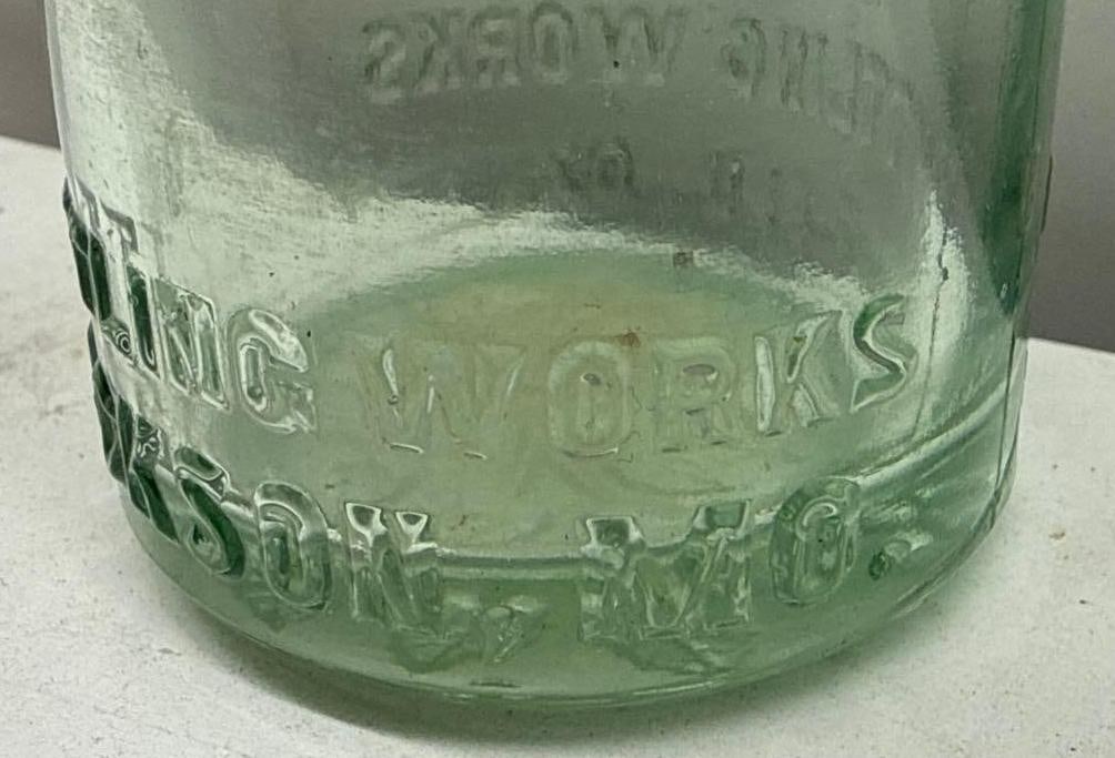 1920's E Milde Bottling Works Soda Bottle Jackson, MO - 3