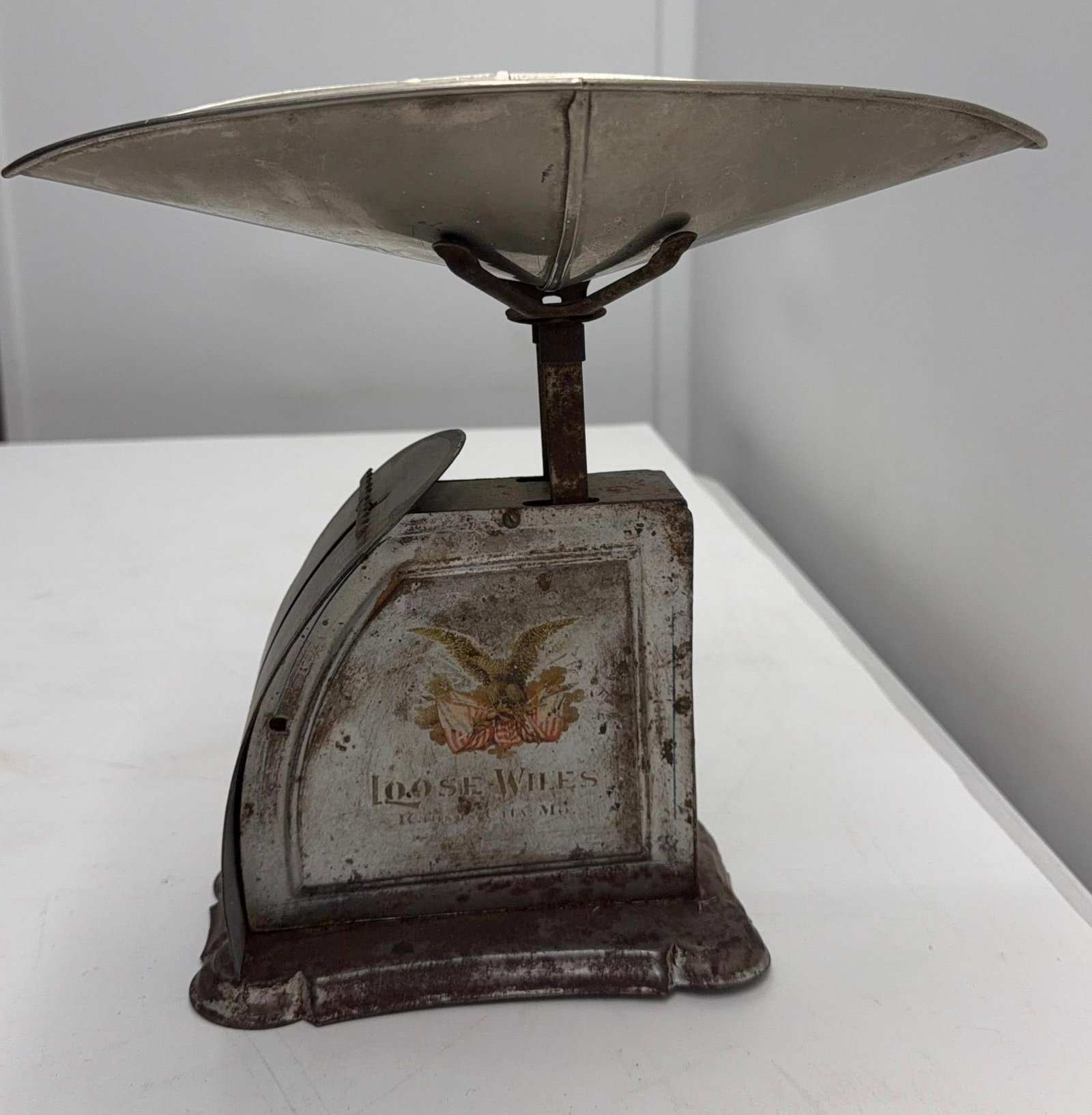 Early Mercantile Kitchen Scale - 7