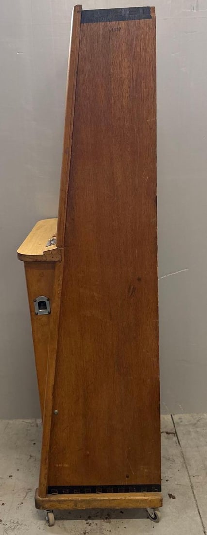 1930's Genco Jumping Jacks Clown Theme Upright Pinball Machine - 3