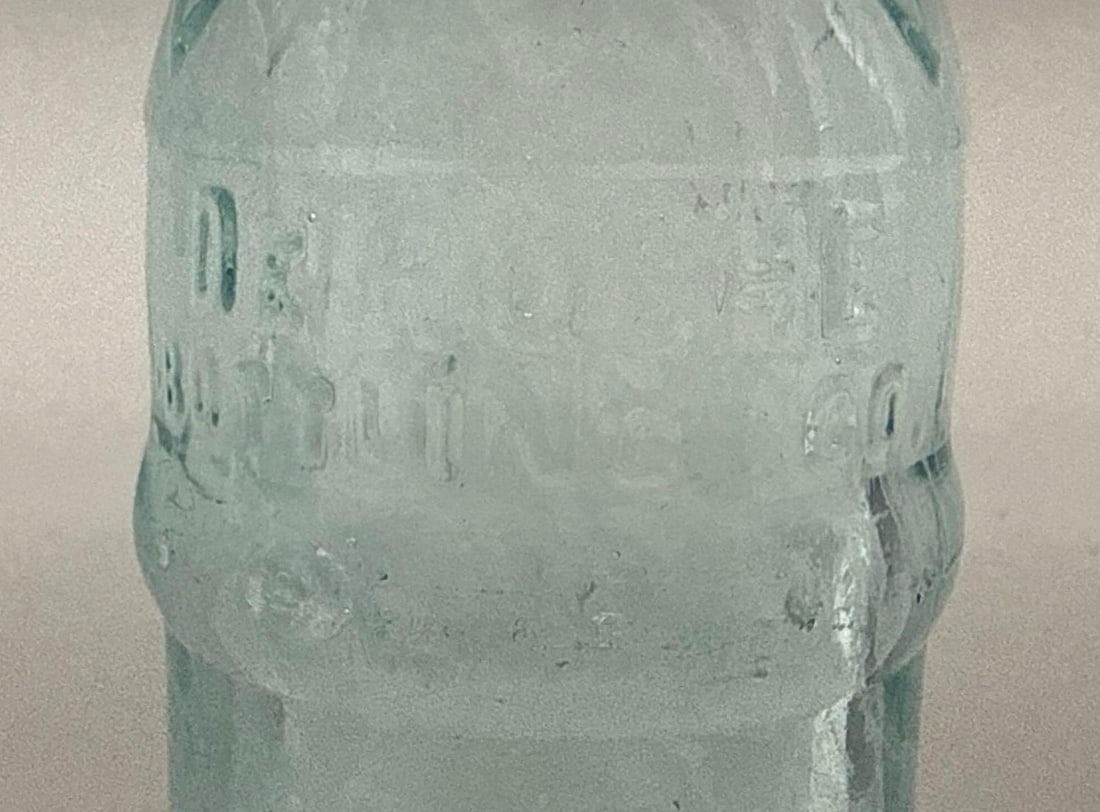 1920's DeRoche Art Deco Soda Bottle Pawhuska, Oklahoma - 2