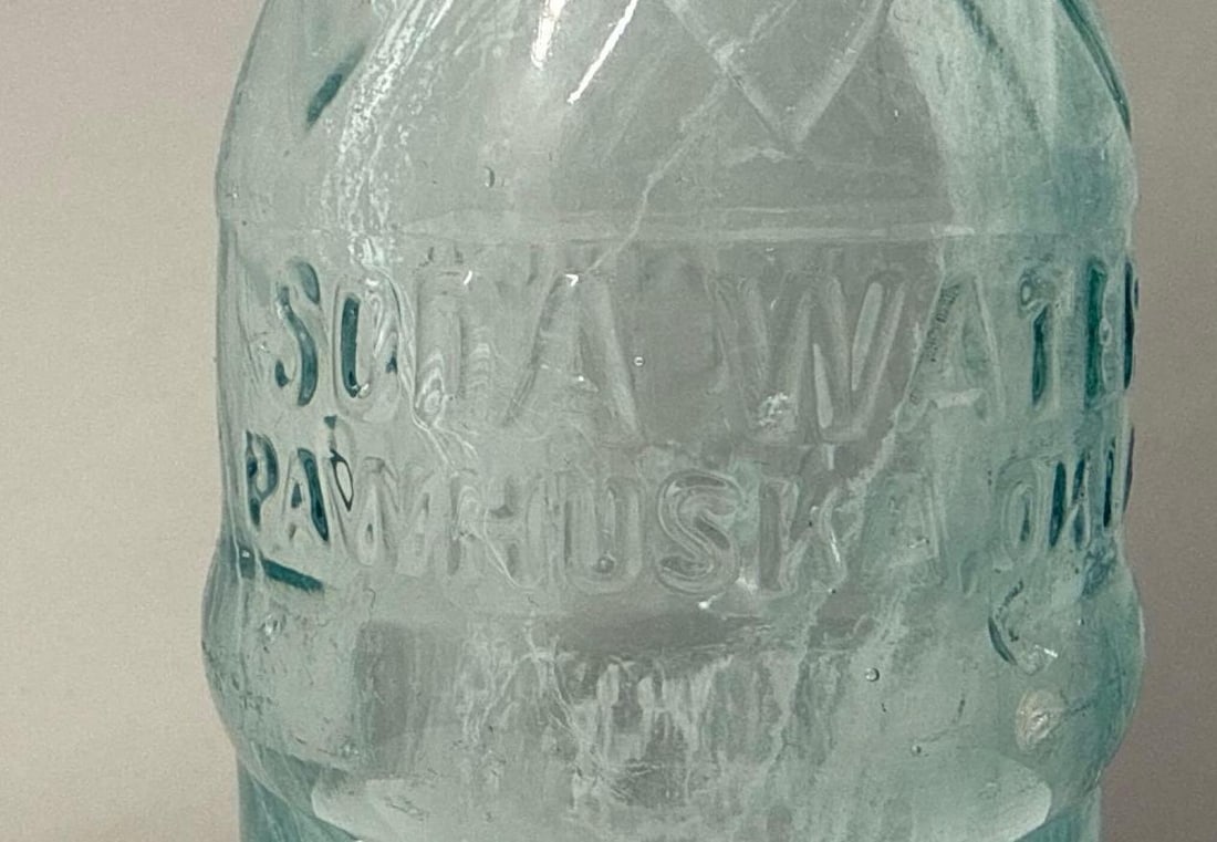 1920's DeRoche Art Deco Soda Bottle Pawhuska, Oklahoma - 3