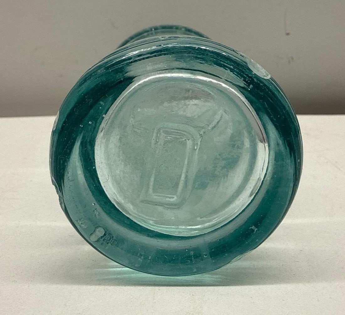 1920's DeRoche Art Deco Soda Bottle Pawhuska, Oklahoma - 4