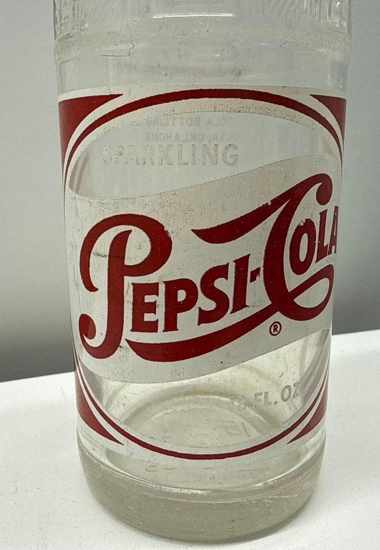 Art Deco Pepsi-Cola Soda Bottle Tulsa, Oklahoma - 2
