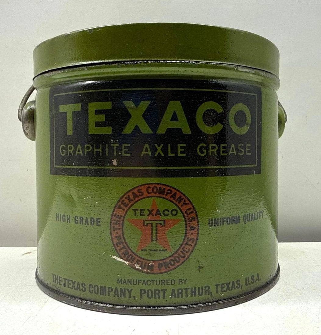 Texaco High Grade Graphite Axle Grease 5lb Can: Texaco High Grade Graphite Axle Grease 5lb Can.? Dates to the 1920's and is marked Port Arthur, Texas.? Presents with?strong color and minor wear.