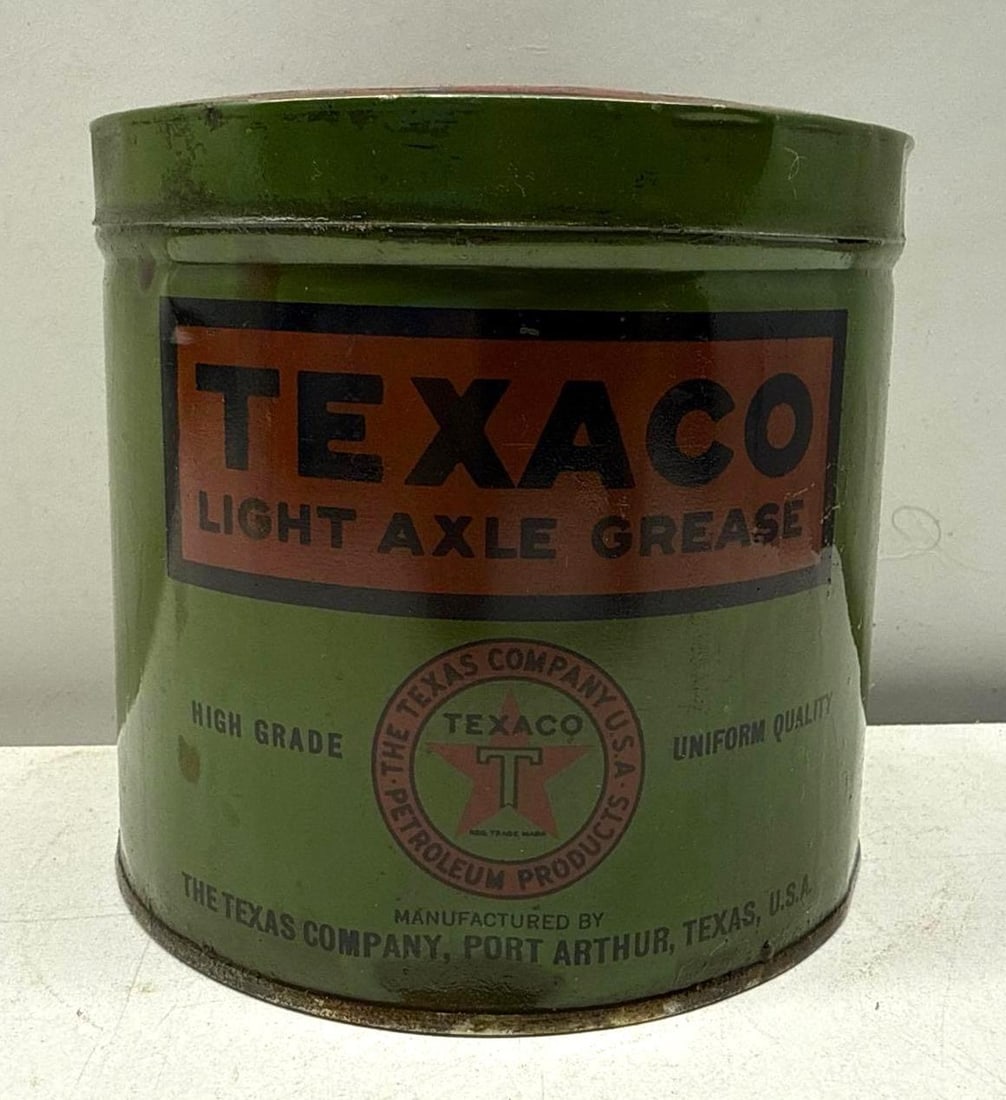 Texaco Light Axle Grease 3lb Can: Texaco Light Axle Grease 3lb grease can.? Early can dates to the?1920's ad features branding on all sides along with Texaco Port Arthur logo with red letter border on lid.? Presents strong color and l