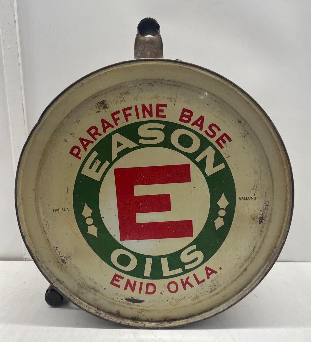 Rare Eason Oil Company Rocker Can Enid, Oklahoma: Eason Oil Company five gallon rocker style can.? Dates to the early 1930's from Enid Oklahoma and features green and red design.? Presents with strong color and light wear on display and wear on rever