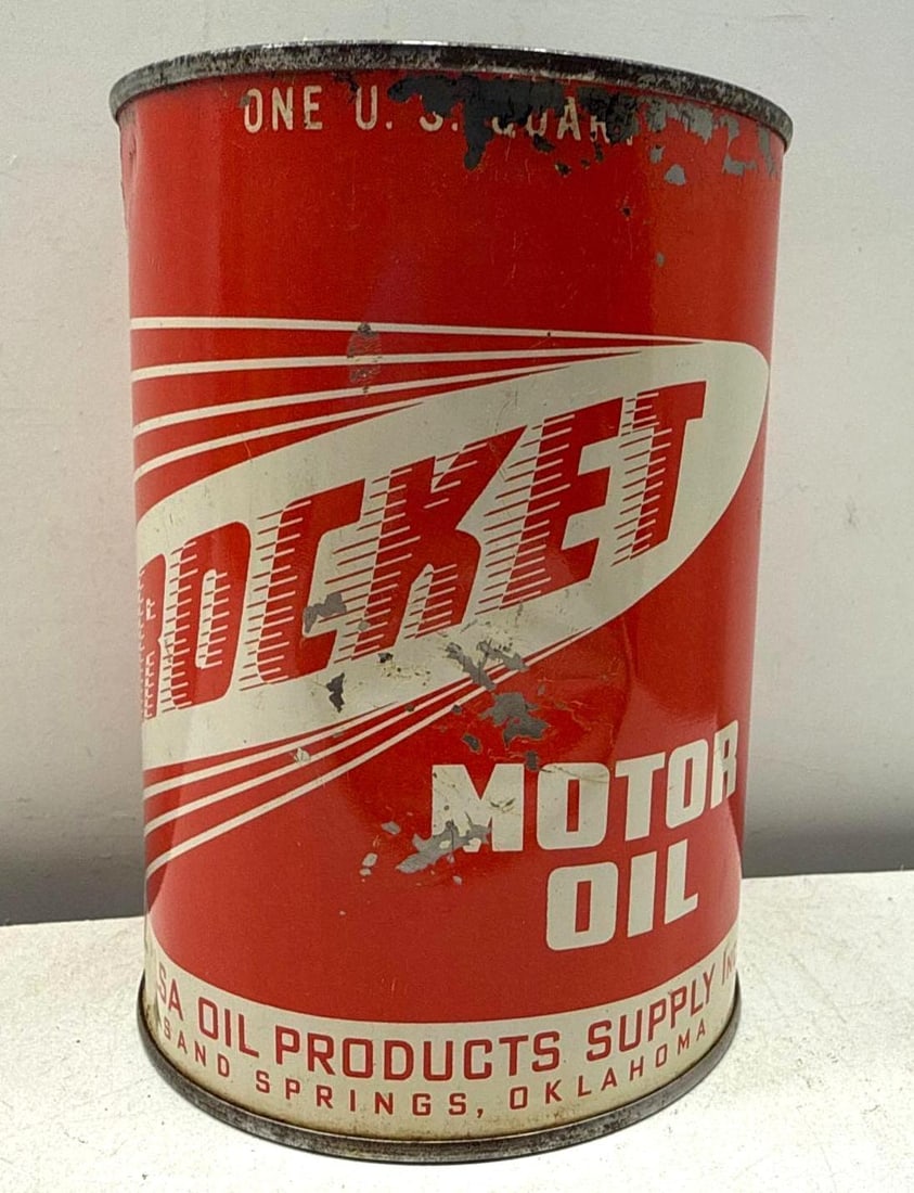 Rocket Motor Oil Tulsa Oil Products Company Sand Springs, OK: Rocket Motor Oil quart can. Full quart featurs a rocket graphic with speed lines and is from Tulsa Oil Products Supply Company of Sand Springs, Oklahoma. Presents with nice color and some wear.